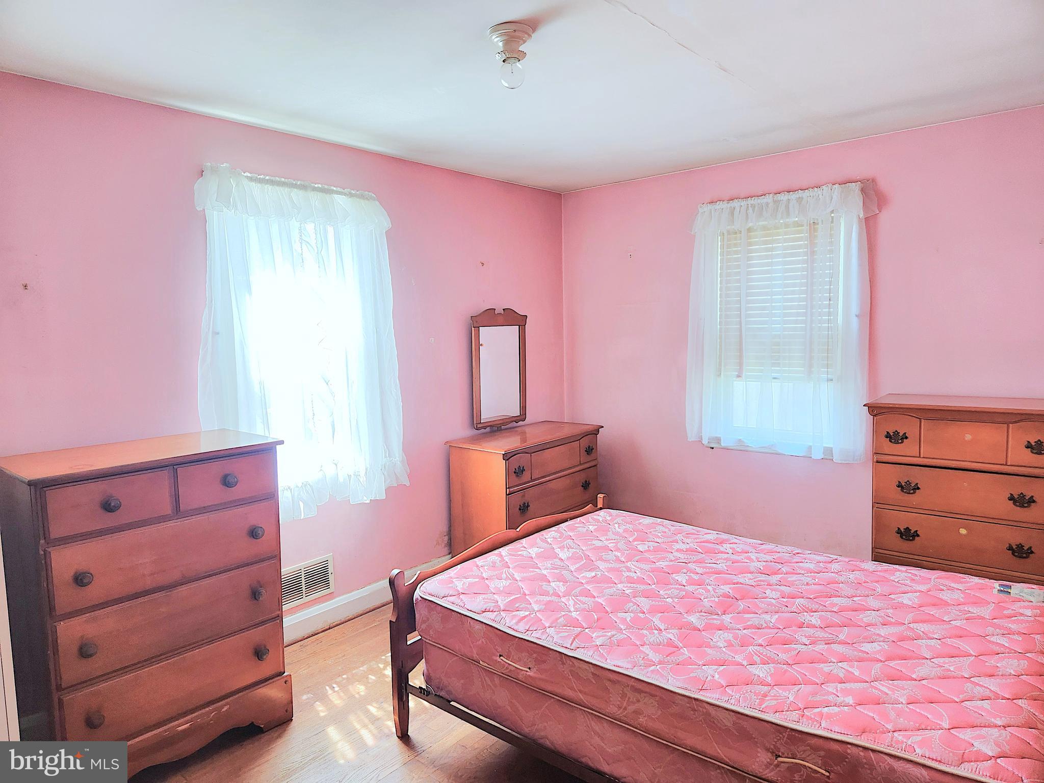 PARKVILLE - Residential