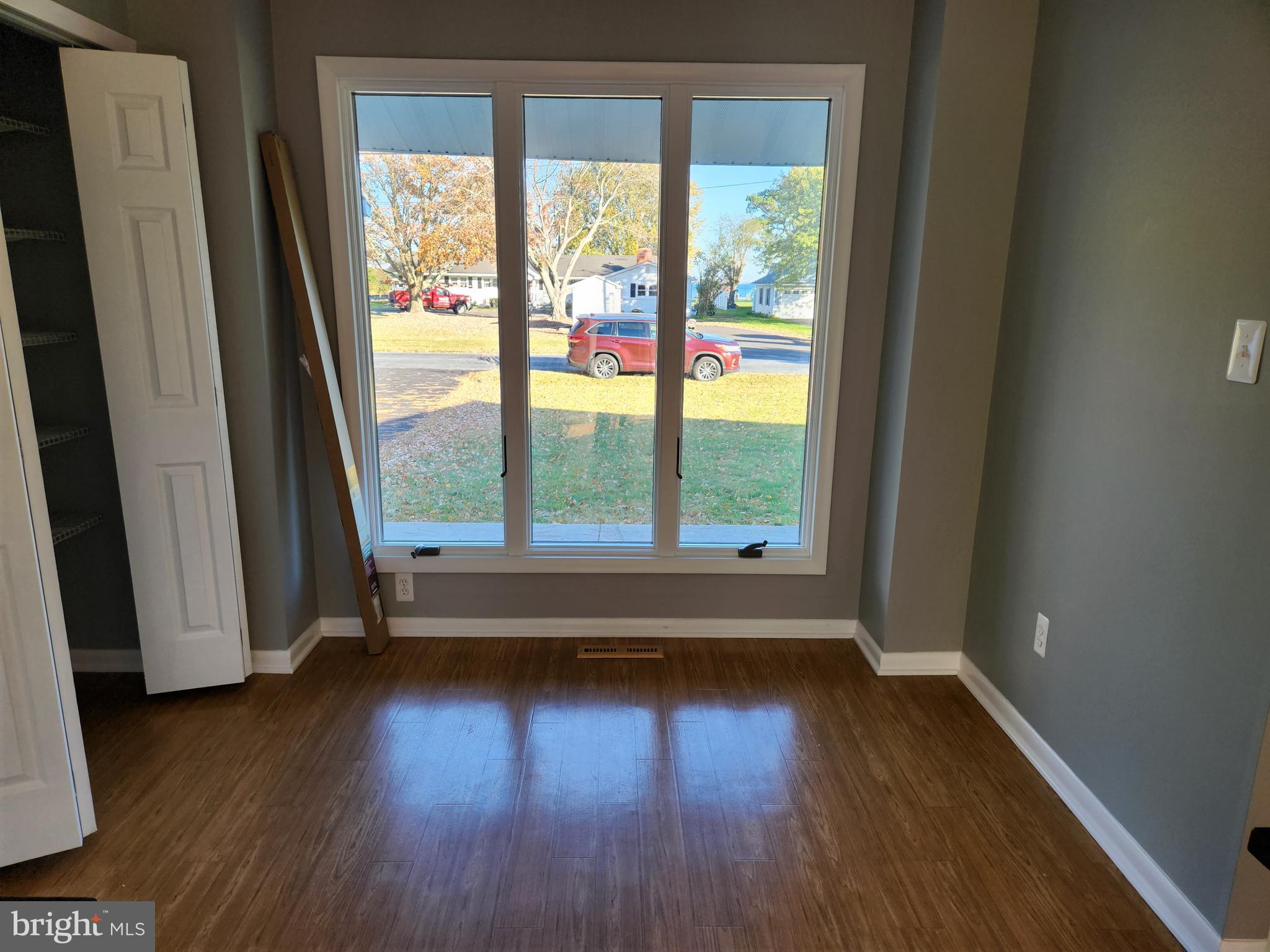 KENT ISLAND ESTATES - Residential Lease