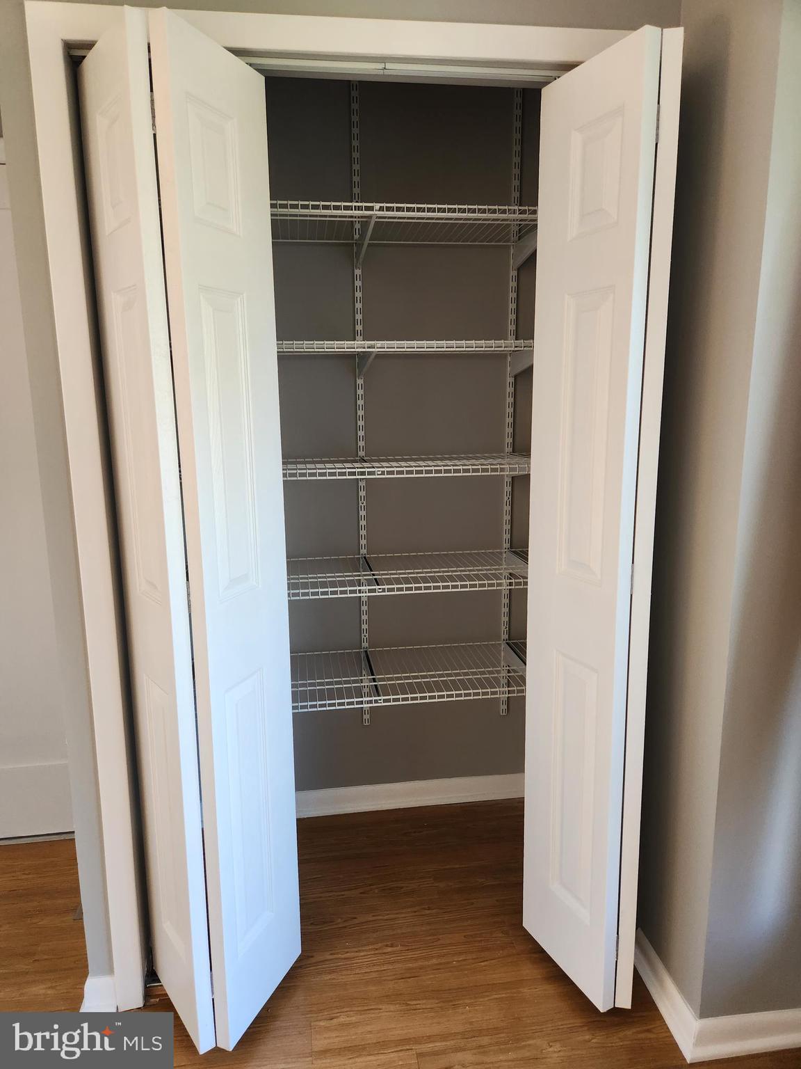 KENT ISLAND ESTATES - Residential Lease