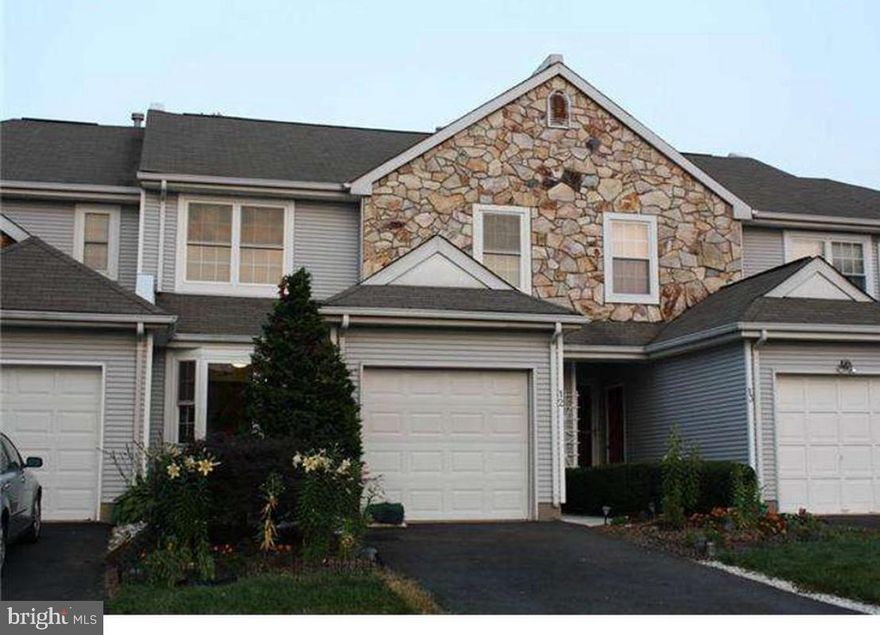 Rare & Beautiful Townhome for Rent in the Heart of Newtown!
📍 Location: Newtown, PA
🛏 3 Bedrooms | 🛁 2.5 Bathrooms | 🚗 1-Car Garage | 🏡 Fully Finished Basement

Discover this stunning 3-bedroom, 2.5-bathroom townhome located in the heart of Newtown! This rare gem offers modern upgrades, ample space, and a prime location near Newtown Borough, Newtown Bypass, and major highways (I-95).

🏡 Interior Features:

Gourmet Kitchen – Granite countertops, stainless steel appliances, luxury vinyl plank flooring, and a charming bay window.
Spacious Open-Concept Living & Dining Room – Perfect for entertaining guests.
Primary Suite – Large bedroom with abundant natural light, walk-in shower, dual sinks, and a soaking tub.
Two Additional Bedrooms – Spacious with built-in closet shelving.
Full Hallway Bath – Includes a linen closet for extra storage.
Upstairs Laundry – Washer & dryer conveniently located near bedrooms.
Fully Finished Basement – Beautiful carpeting, extra storage, and flexible space for an office, rec room, or home gym.
🌿 Outdoor Space:

Newly Installed Trex Deck – Overlooks a rare, large backyard not often found in townhome communities.
📍 Prime Location:
Steps from Newtown Borough
Easy access to Newtown Bypass & I-95
Minutes from shopping, dining, and parks
🏡 Additional photos will be posted after the current owners move out. A fresh coat of paint will be applied throughout the home!

📅 Don’t wait—schedule your visit today! This home won’t last long.

📩 Contact us for more details or to set up a tour!