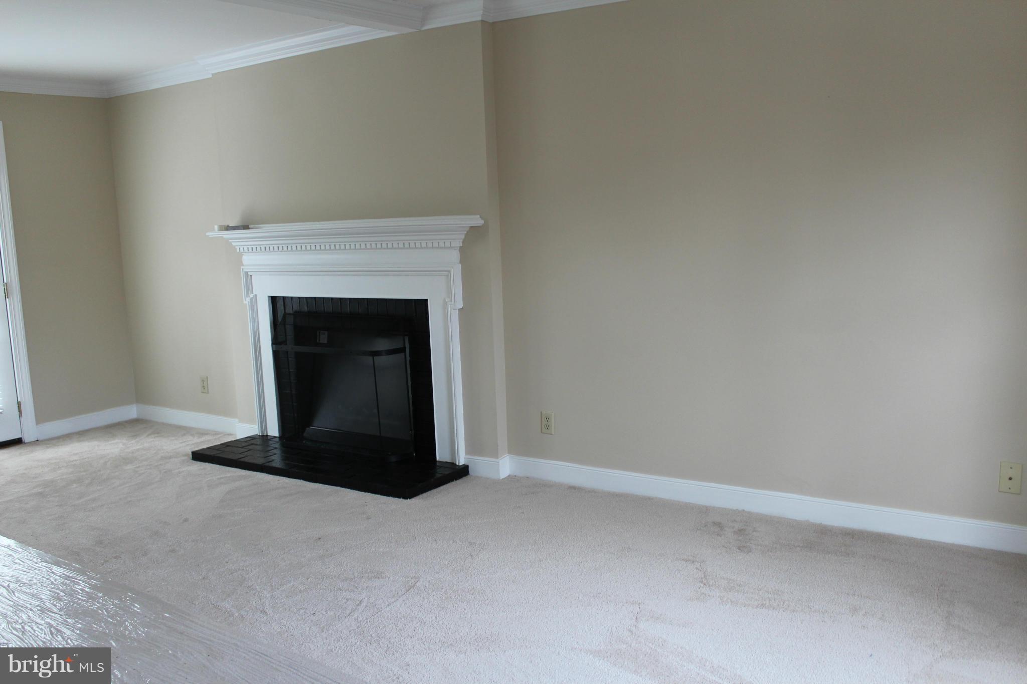 CLUSTERS OF KENMORE - Residential Lease