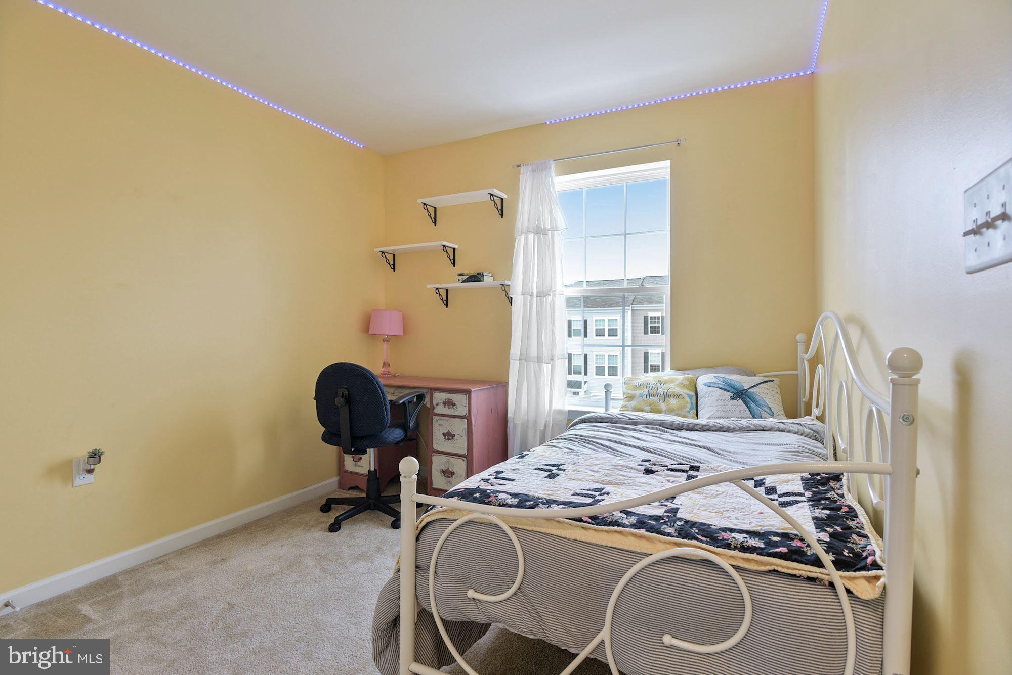 RIVERSIDE VILLAGES - Residential