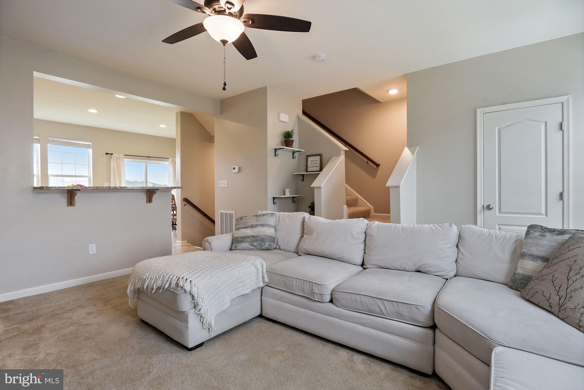 RIVERSIDE VILLAGES - Residential