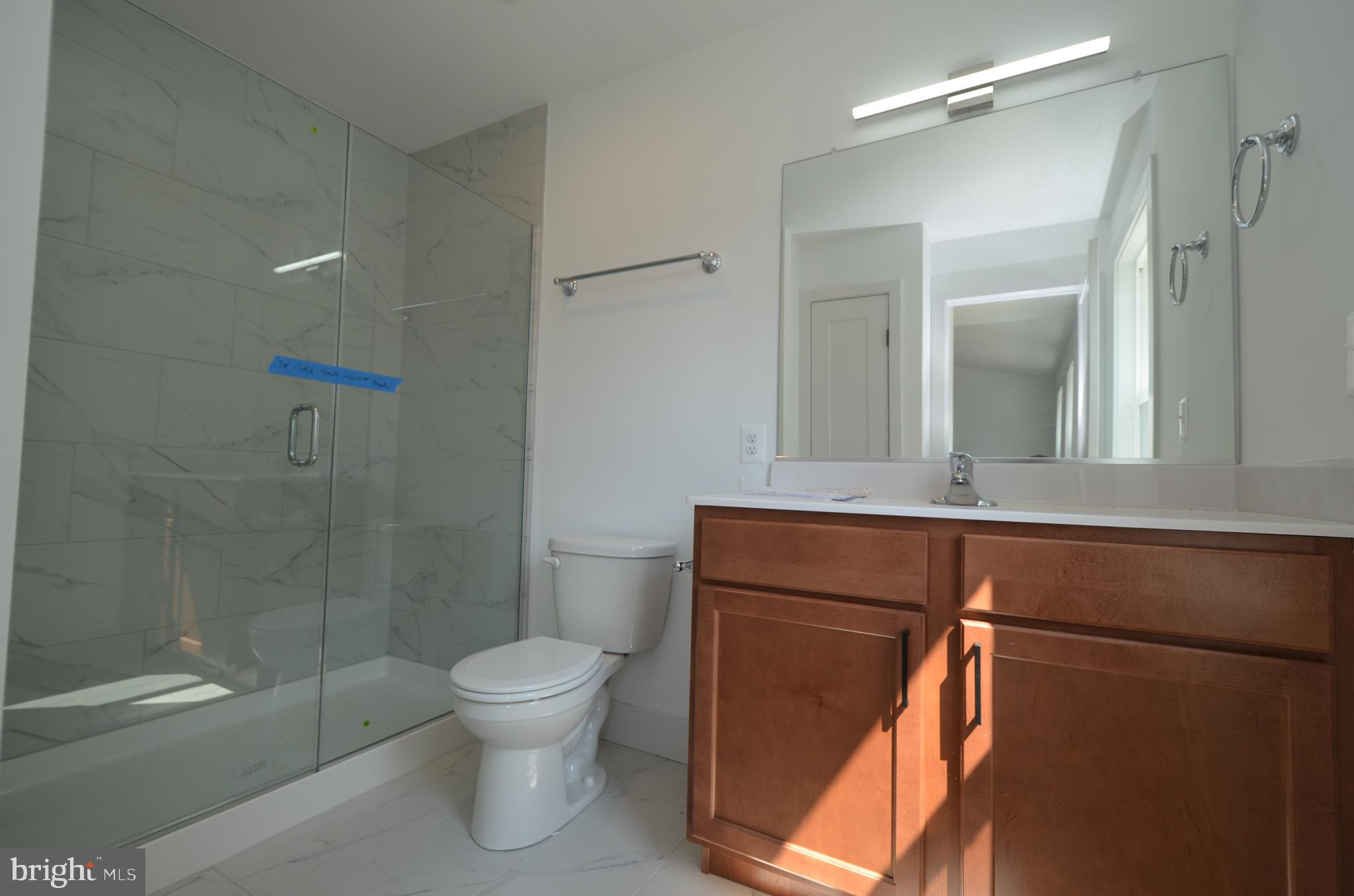 AVALON SHORES - Residential Lease