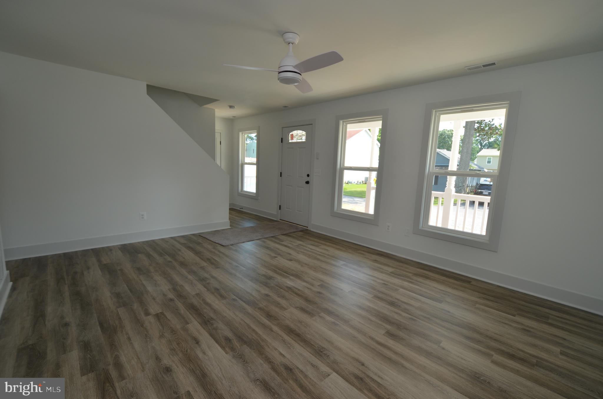 AVALON SHORES - Residential Lease