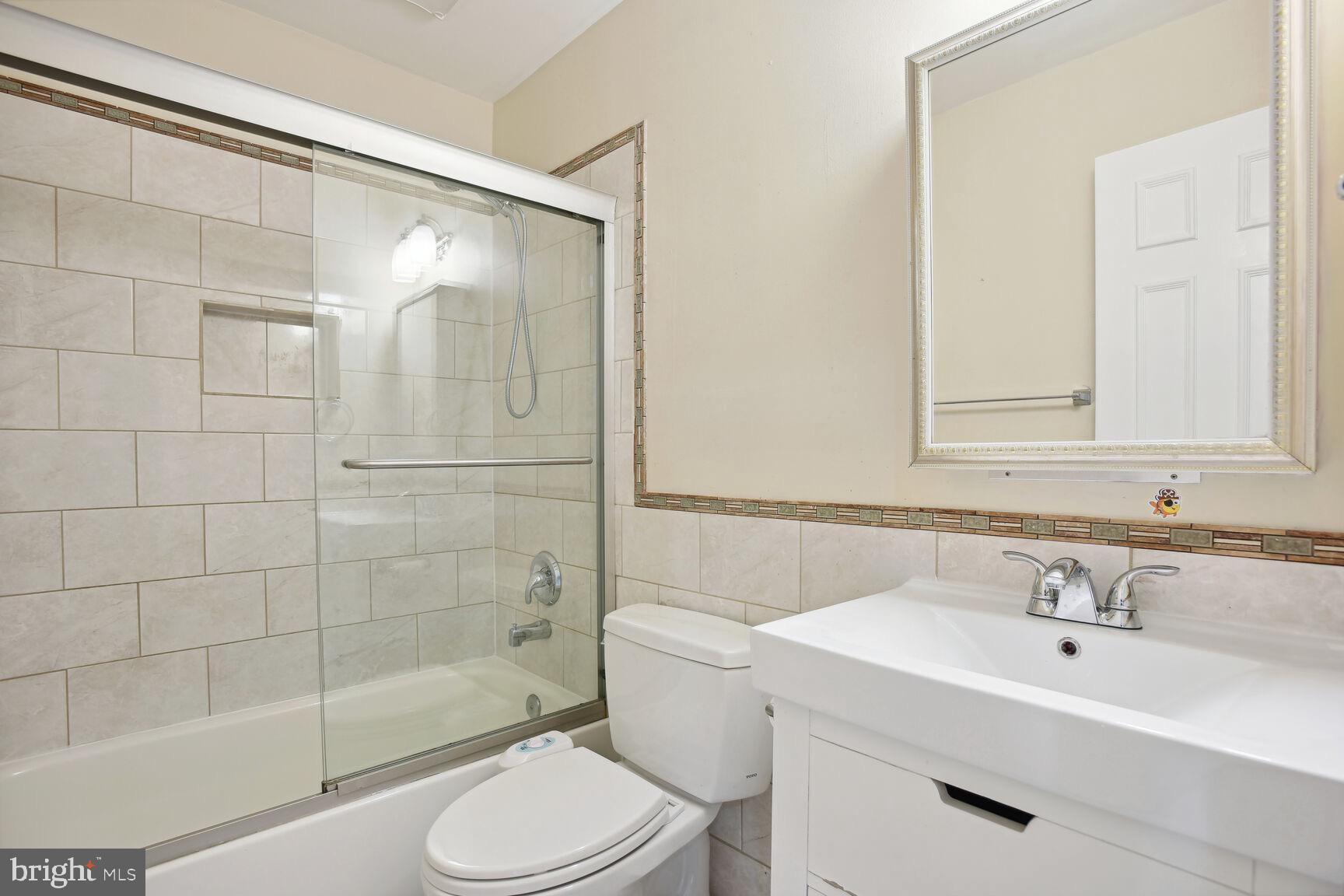 MARSHALL HEIGHTS - Residential Lease