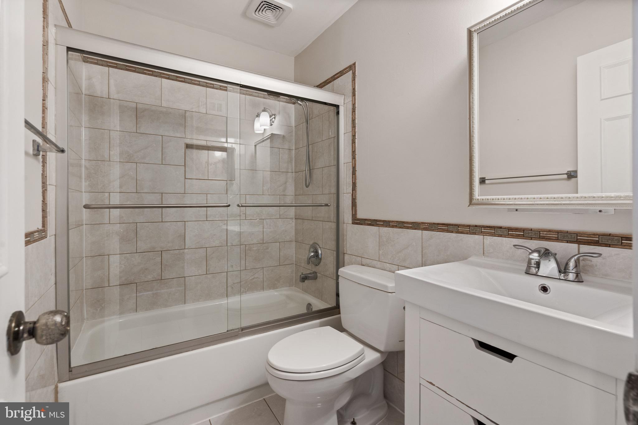 MARSHALL HEIGHTS - Residential Lease