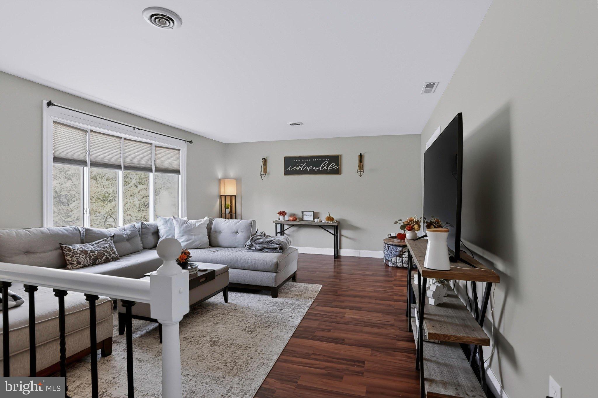 4924 JANELLE DRIVE