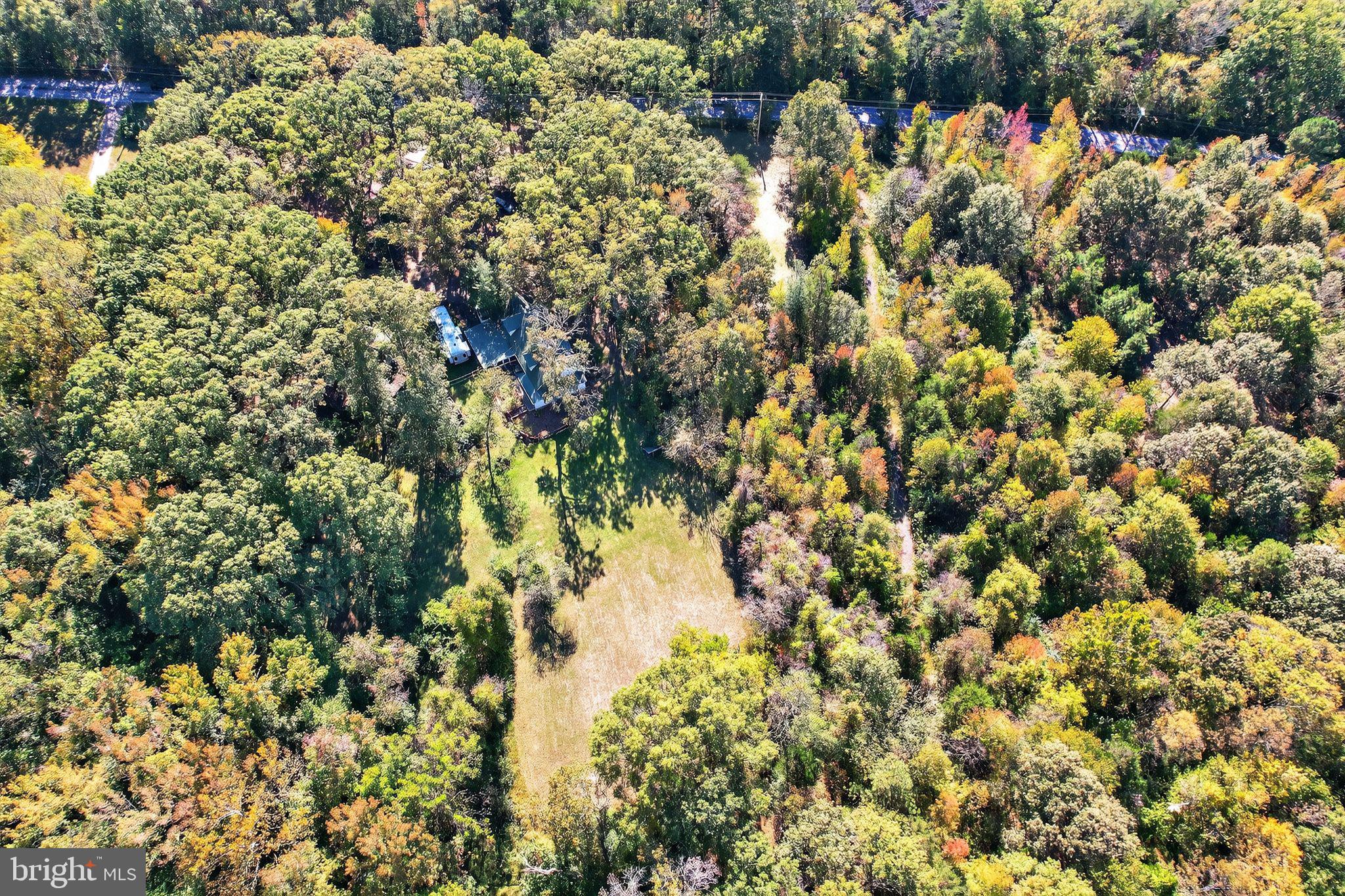 BUMPY KNOLLS - Residential