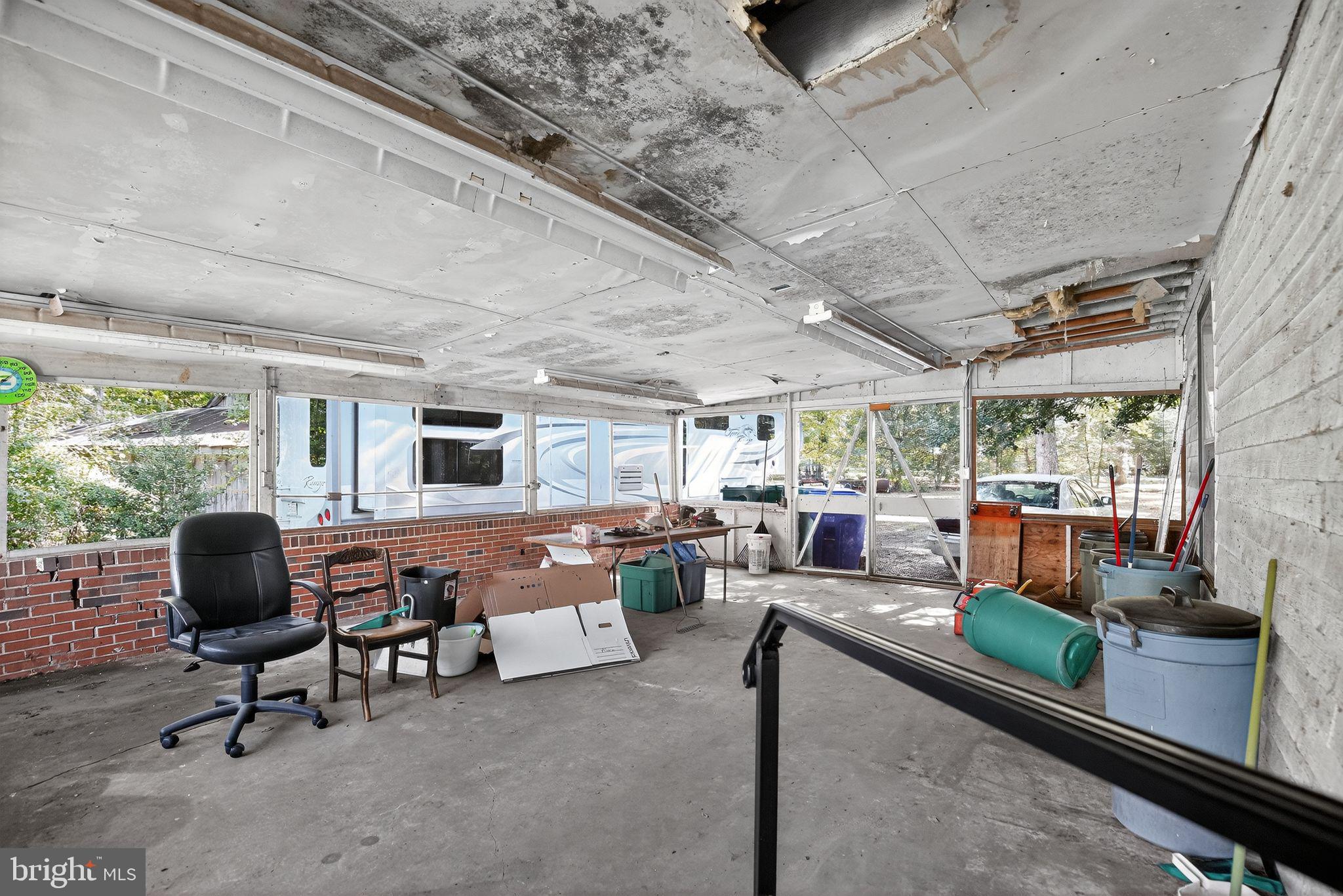 BUMPY KNOLLS - Residential