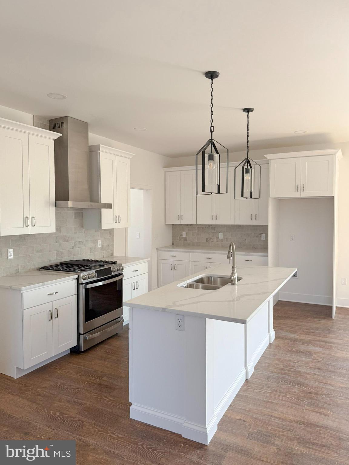 PARKSIDE AT LAMPETER - Residential