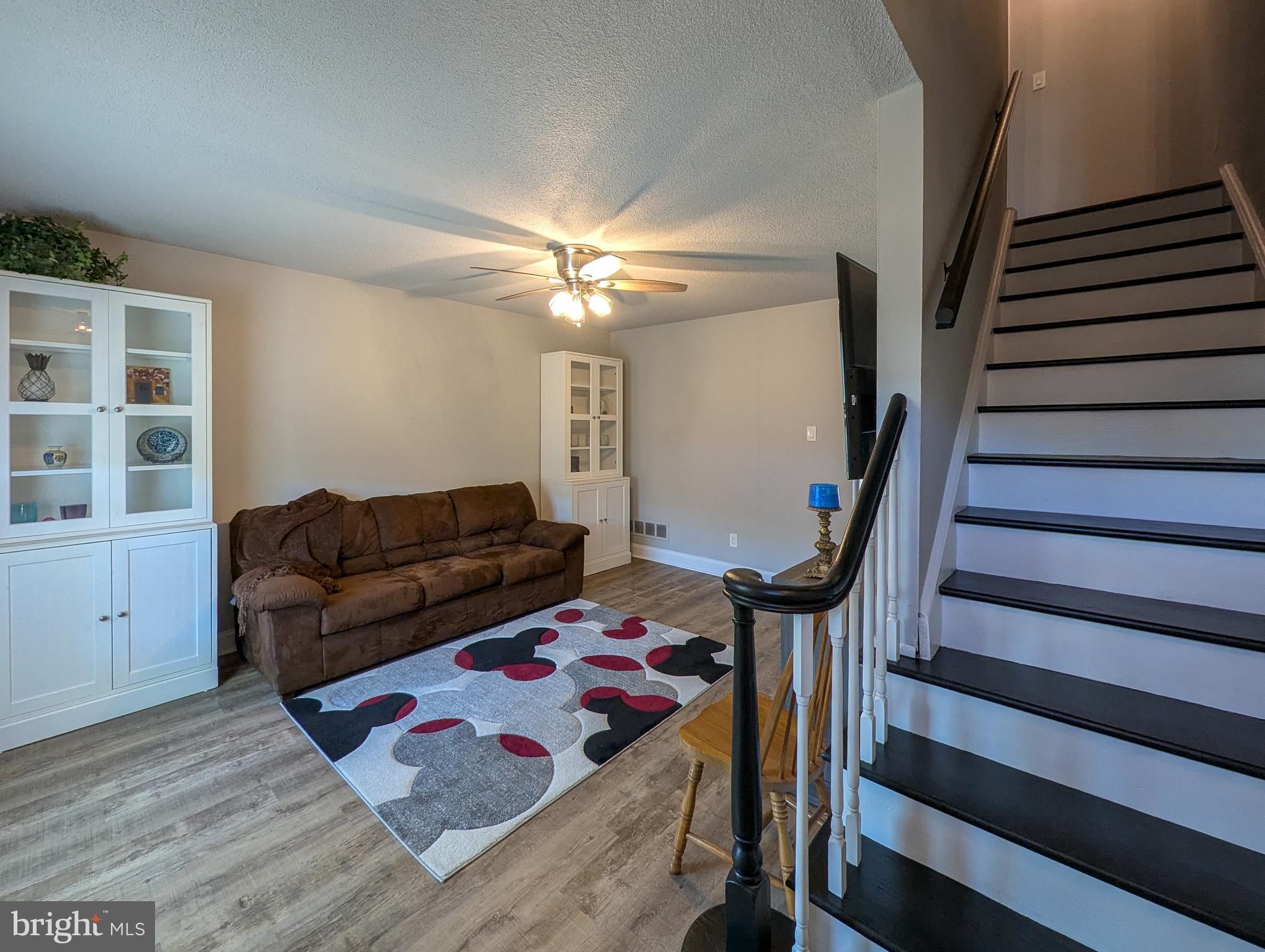 156 WELLINGTON TERRACE