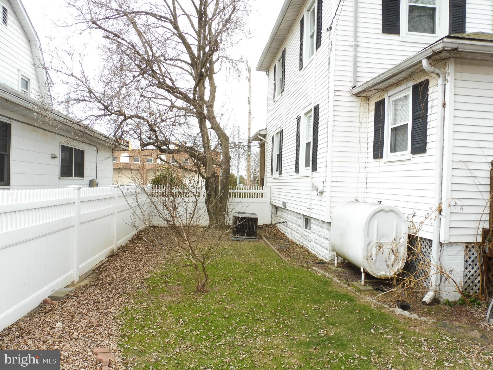 CEDAR CREST - Residential