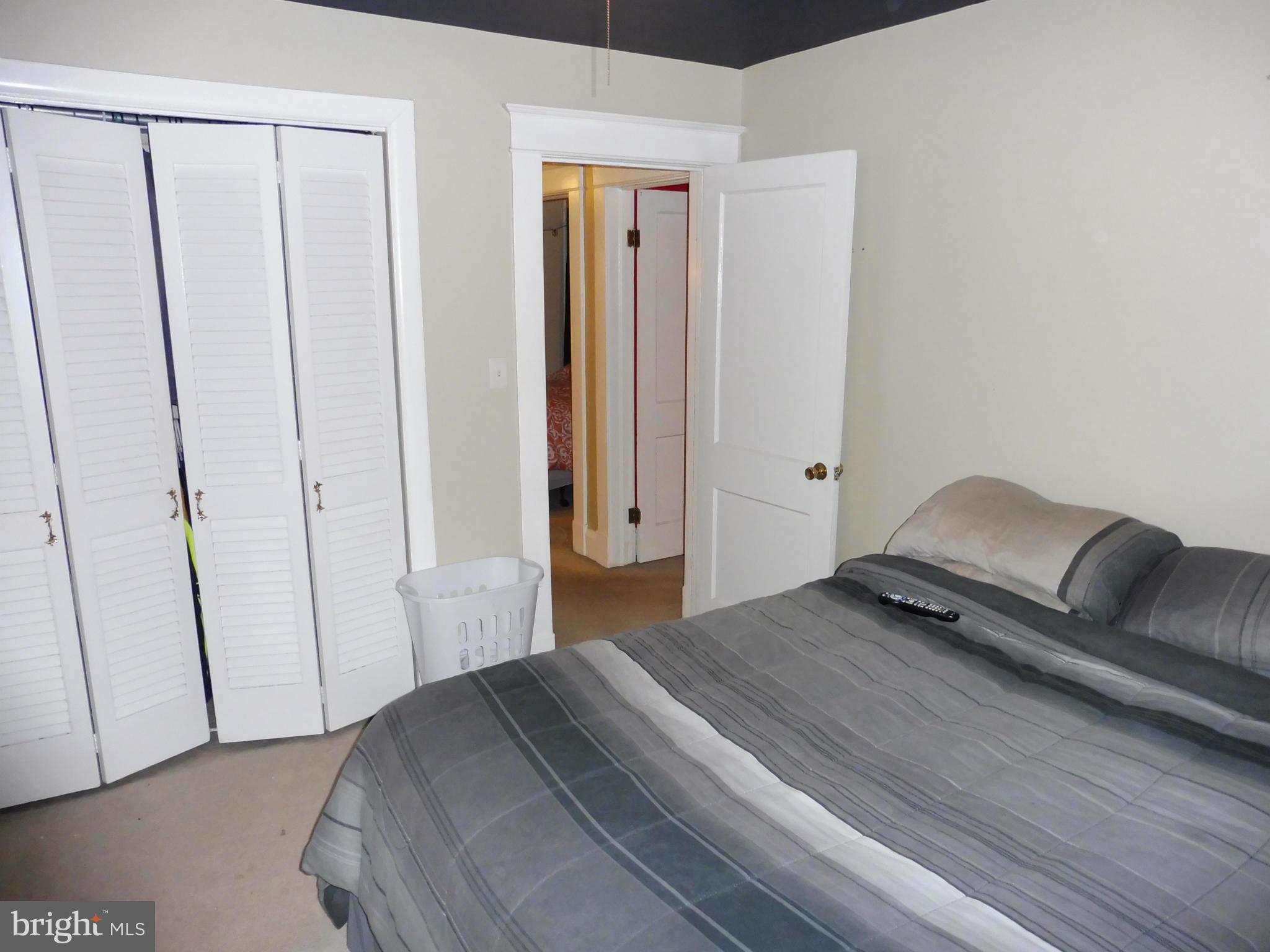 CEDAR CREST - Residential