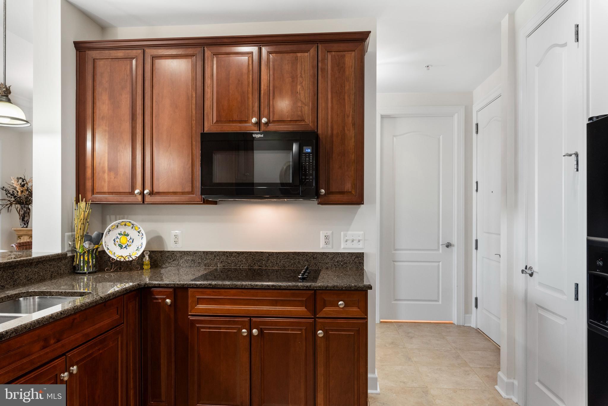 GRANDVIEW AT ANNAPOLIS TOWNE CENTRE - Residential