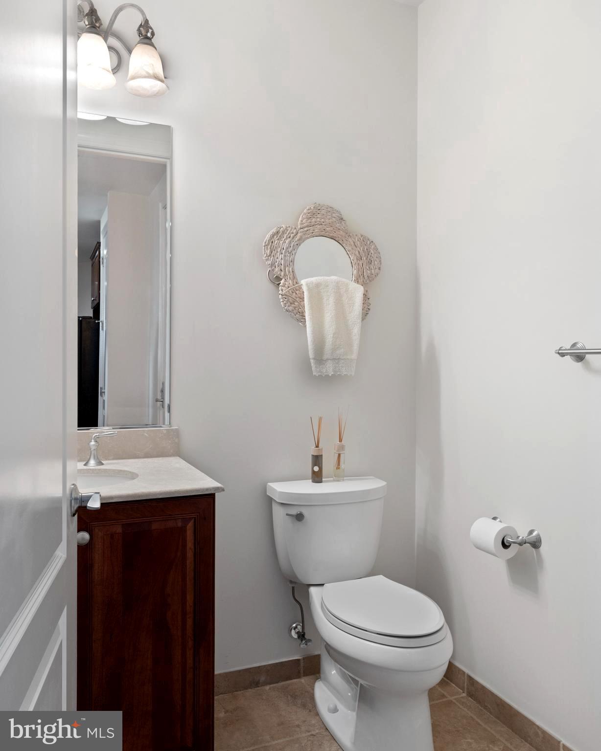 GRANDVIEW AT ANNAPOLIS TOWNE CENTRE - Residential