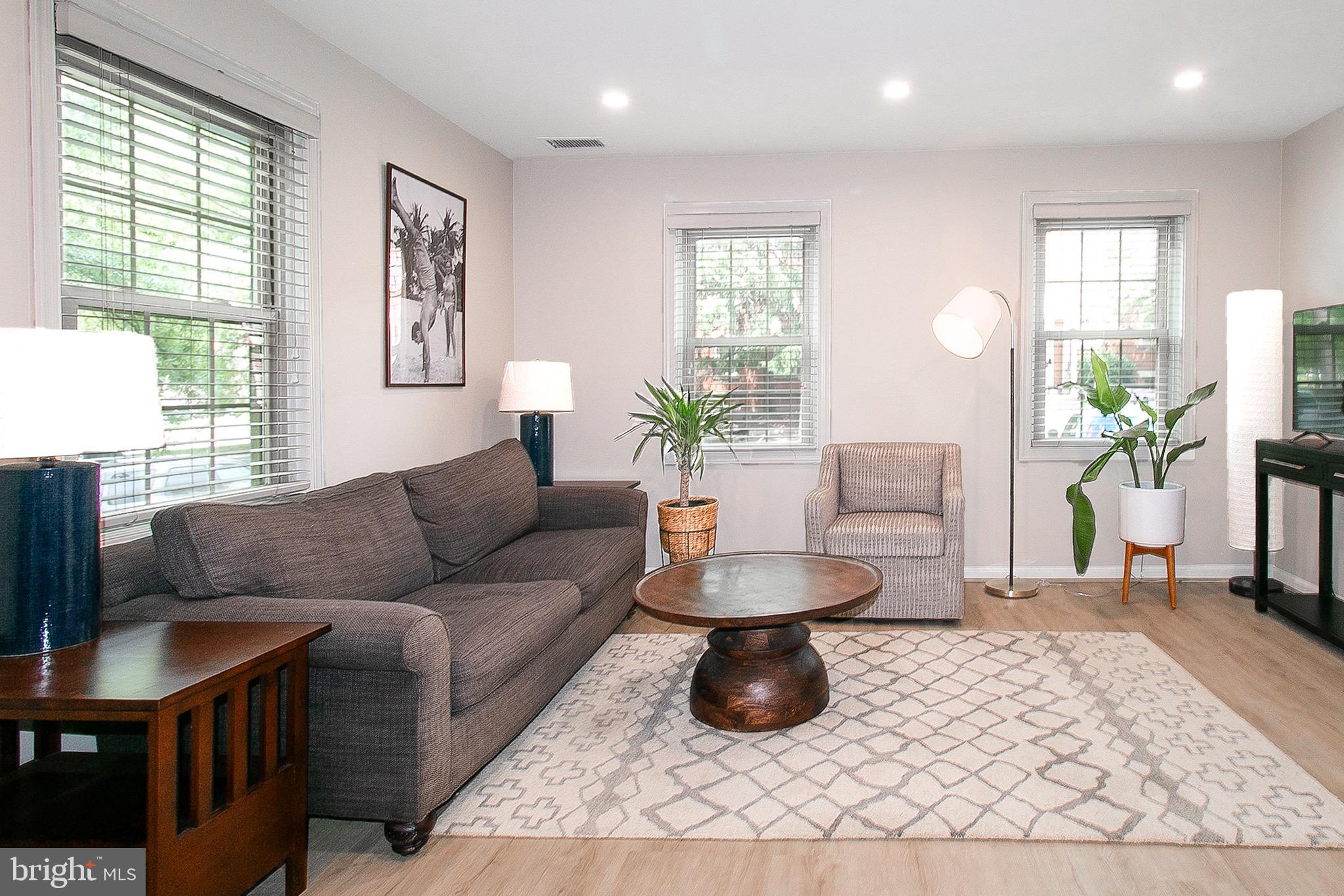1311 ABINGDON DRIVE E 2