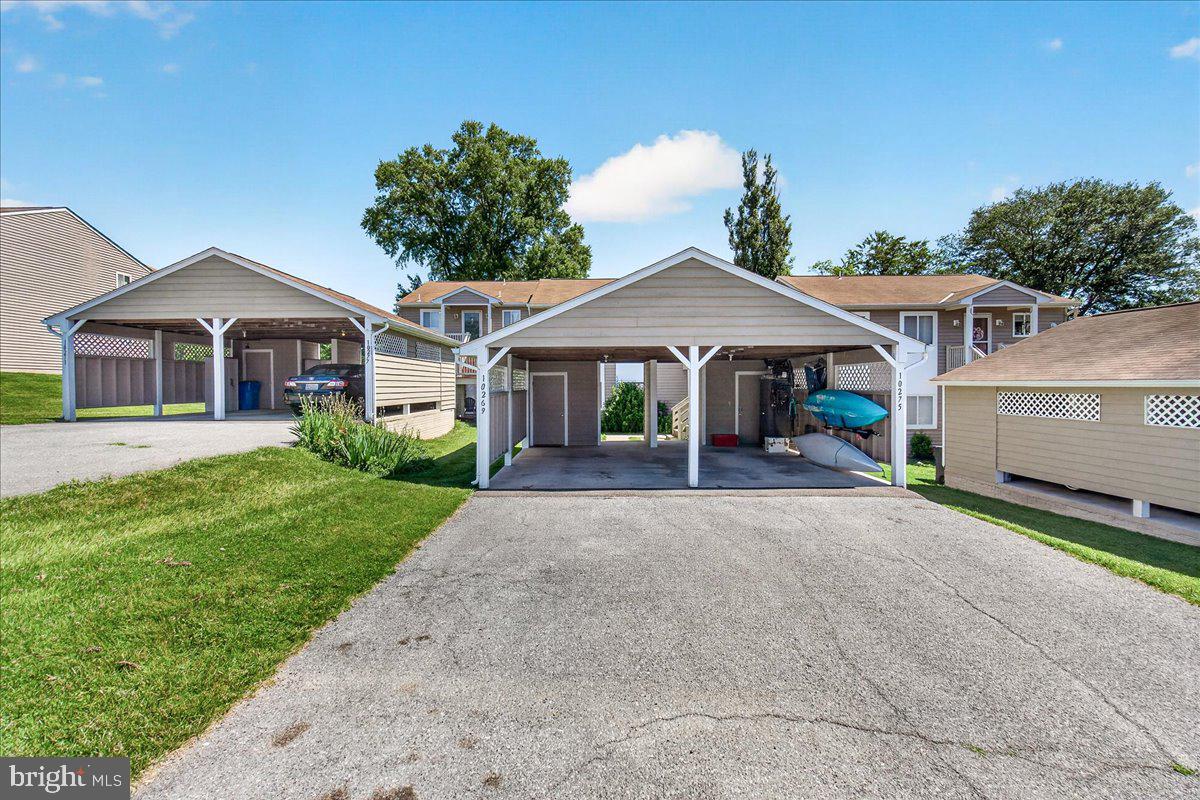 10269 WHITE PELICAN WAY 102B