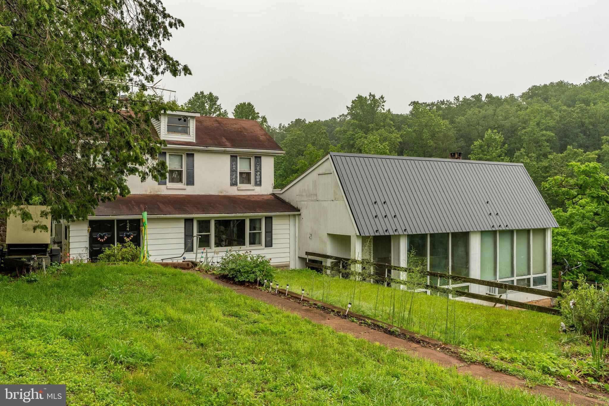 124 TAKACS LANE