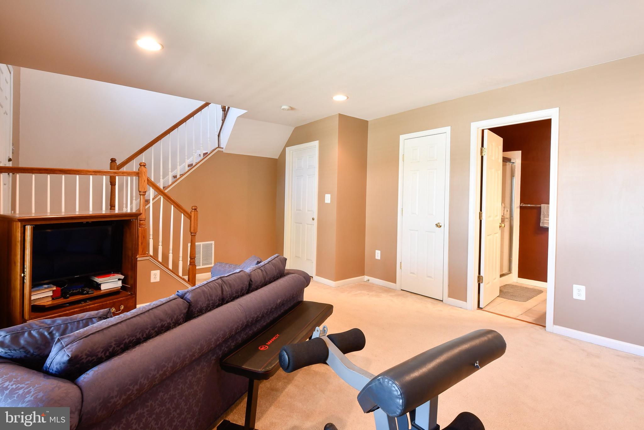 VILLAGE OF IDLEWILD - Residential