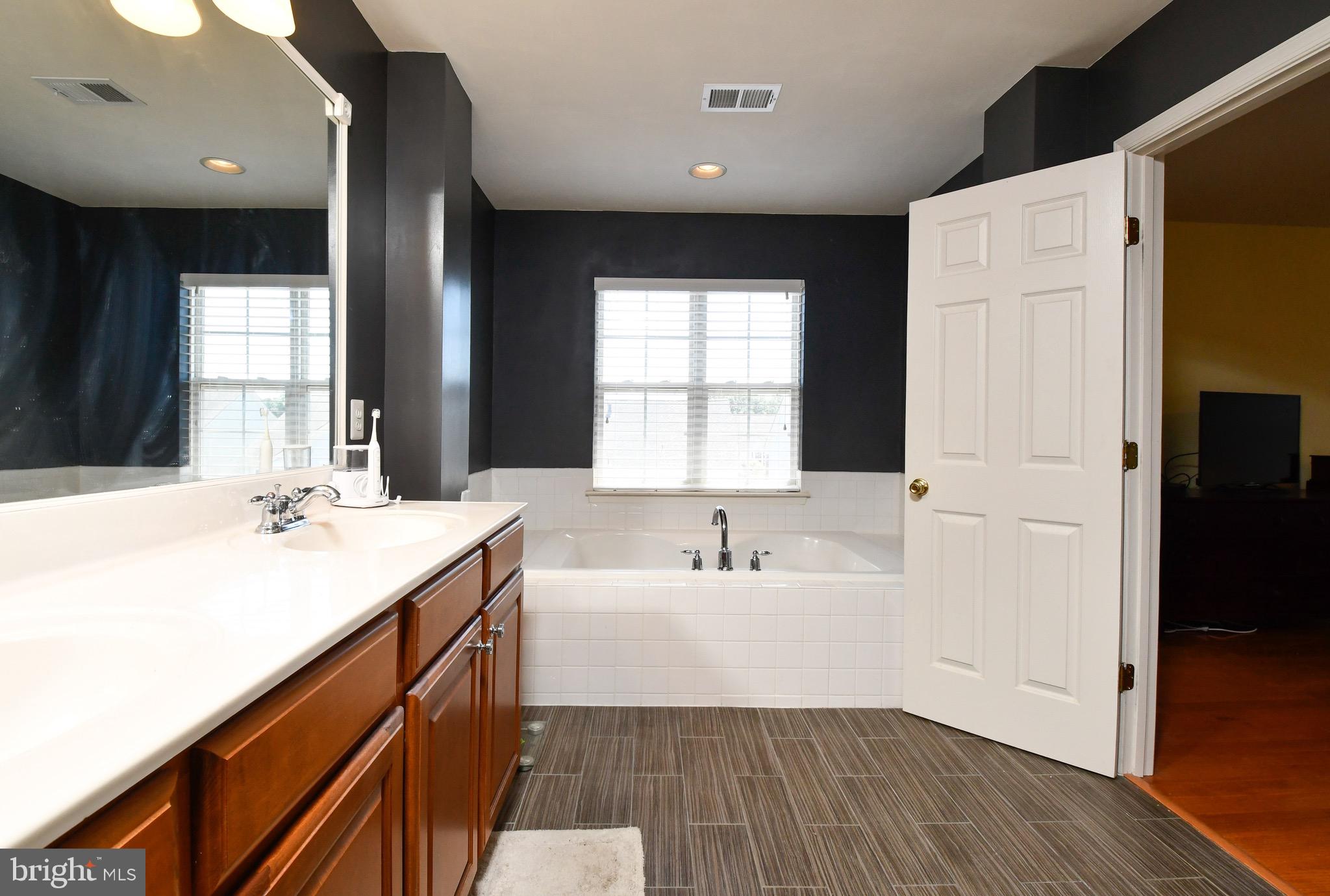 VILLAGE OF IDLEWILD - Residential