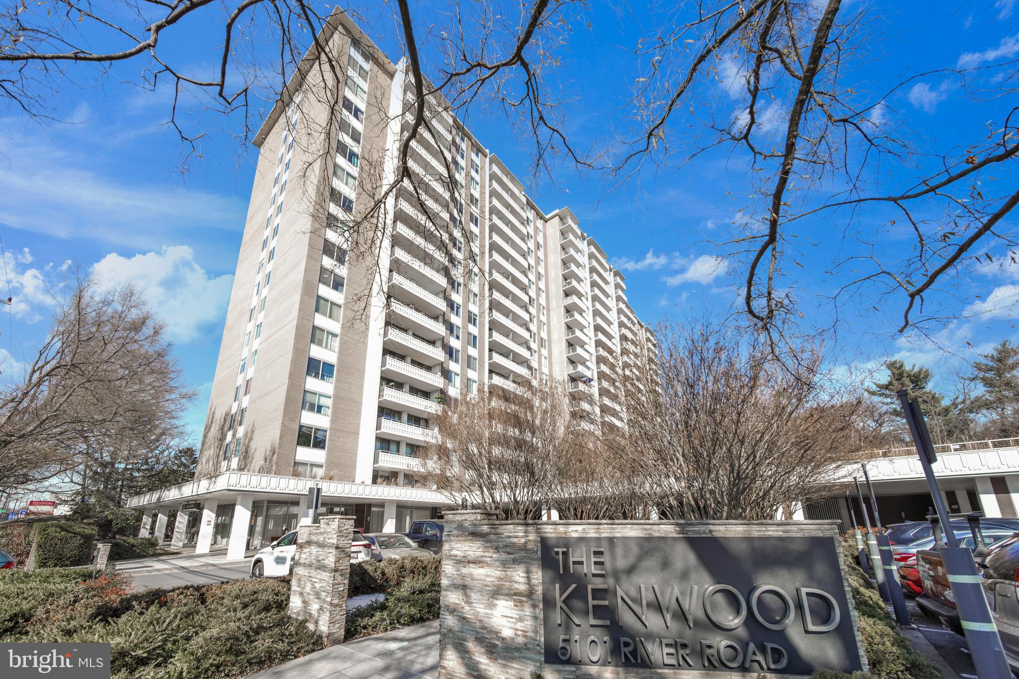 THE KENWOOD - Residential