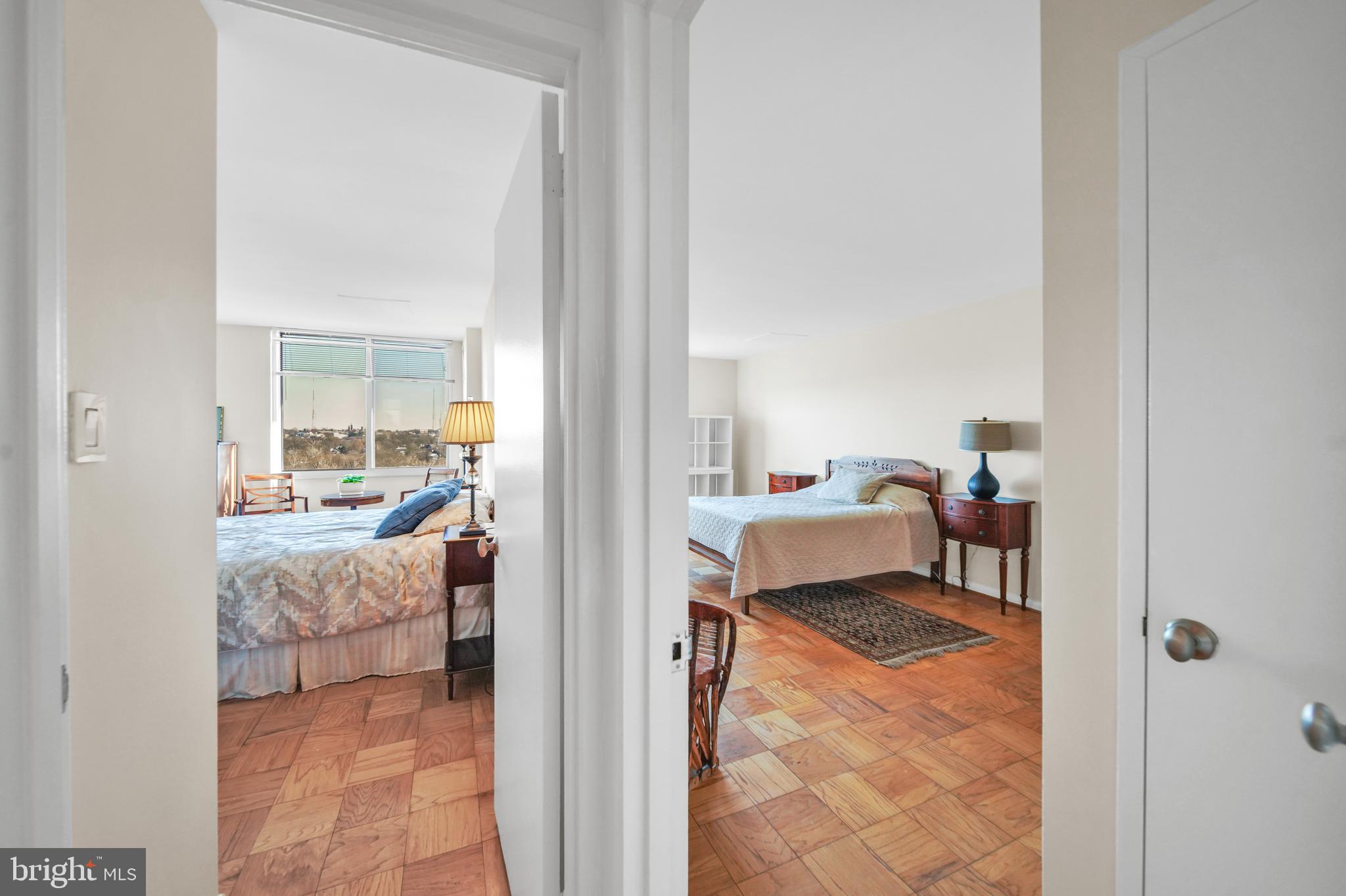 THE KENWOOD - Residential