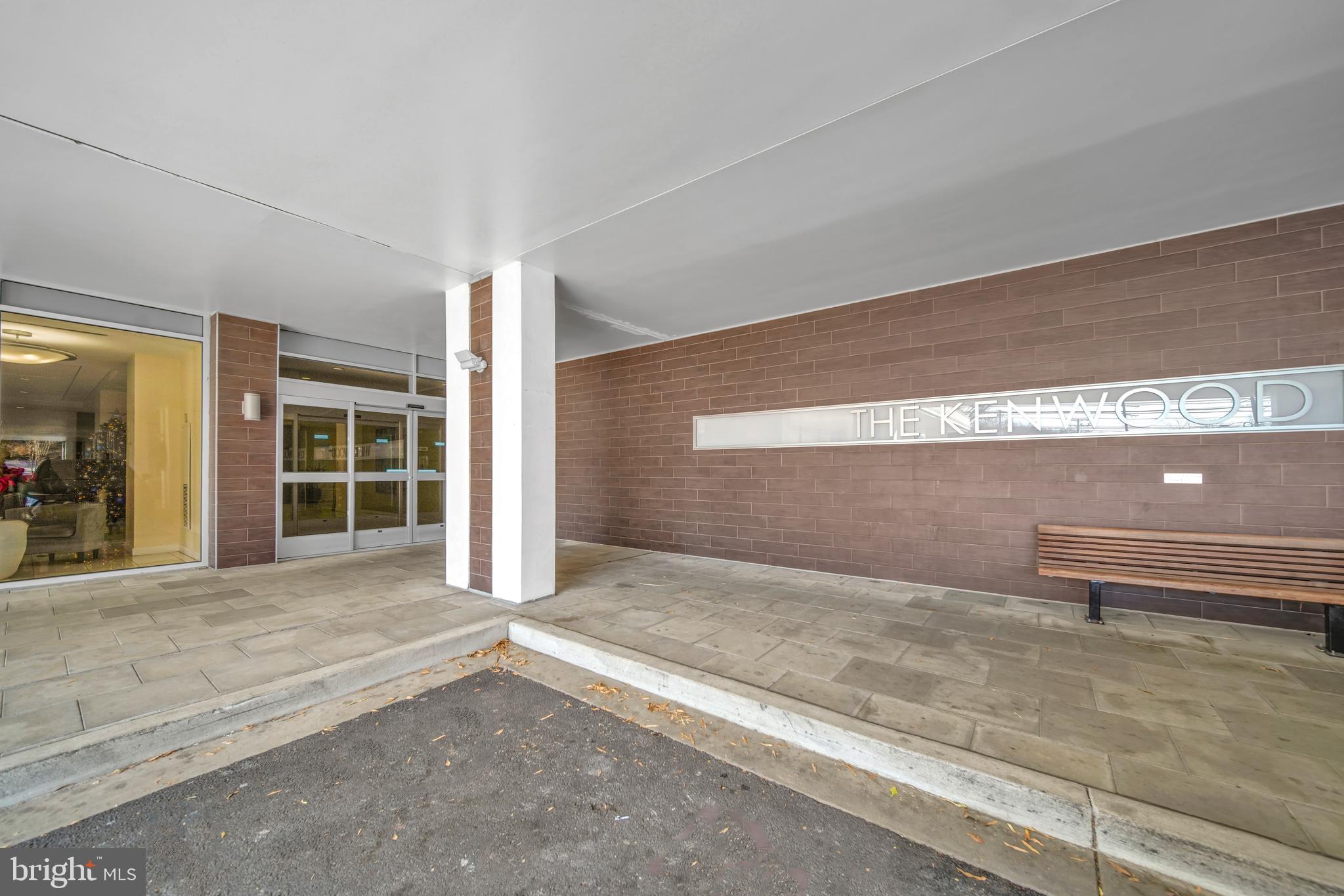 THE KENWOOD - Residential