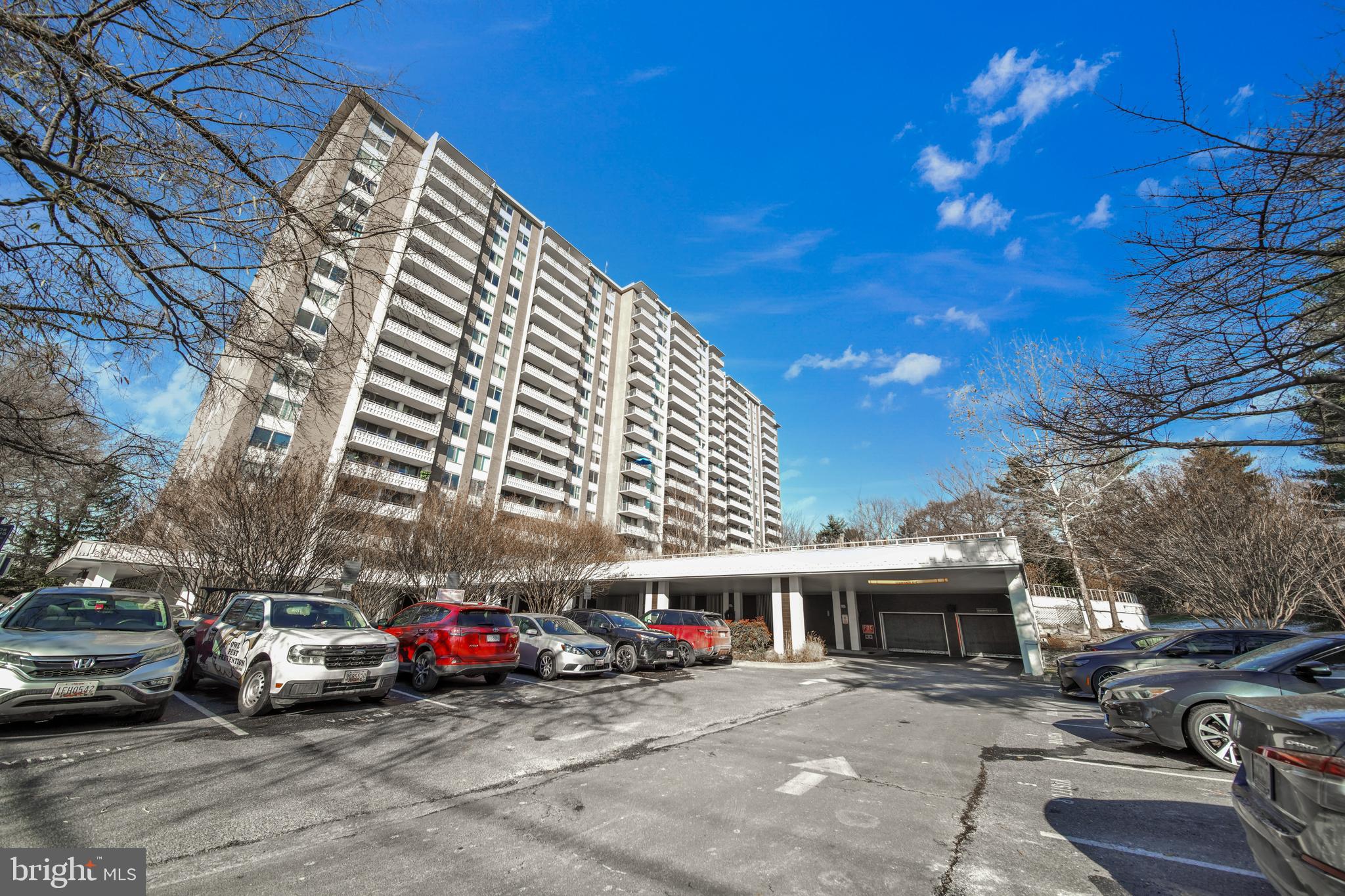 THE KENWOOD - Residential