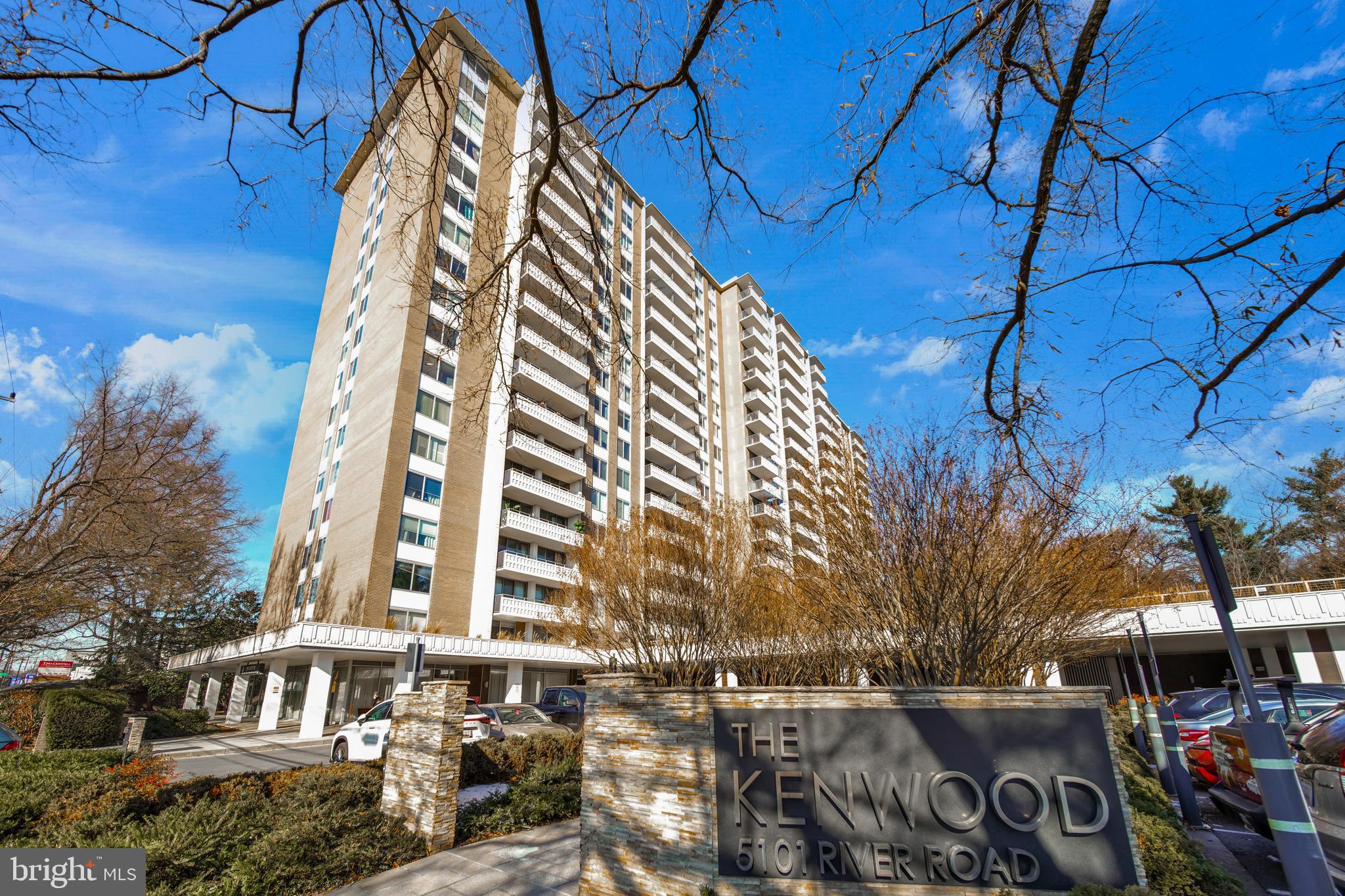 THE KENWOOD - Residential