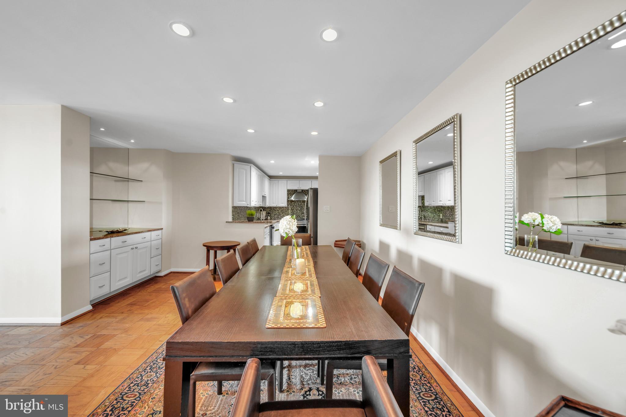 THE KENWOOD - Residential