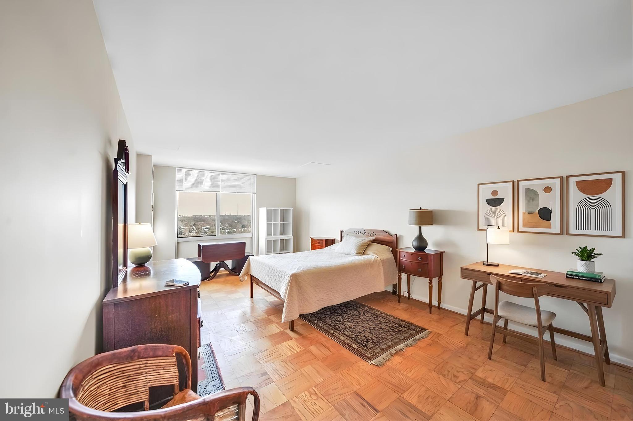 THE KENWOOD - Residential
