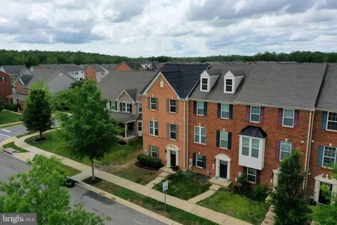 11822 Nationals Lane, Waldorf, MD MLS: MDCH2042952
