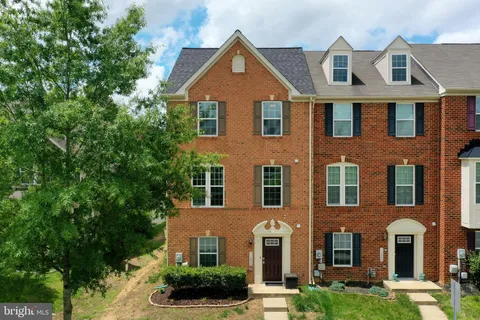 11822 Nationals Lane, Waldorf, MD MLS: MDCH2042952