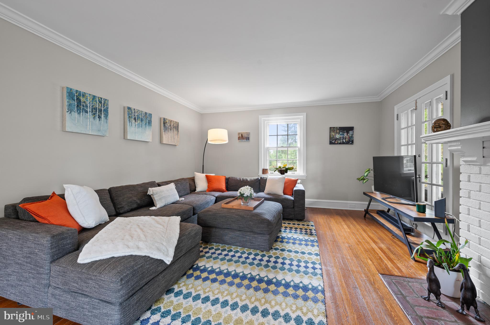 GREYTHORNE WOODS - Residential