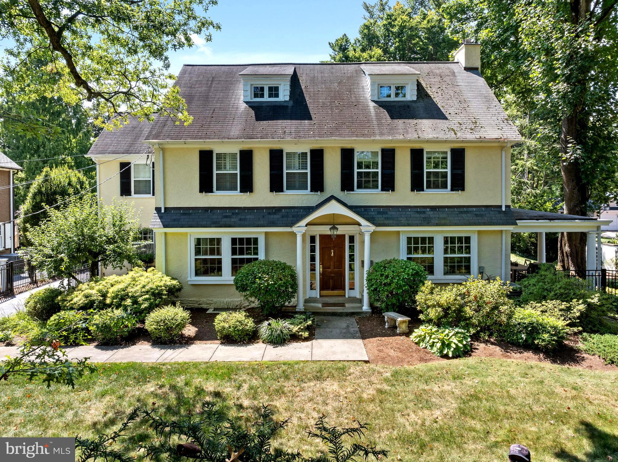 GREYTHORNE WOODS - Residential