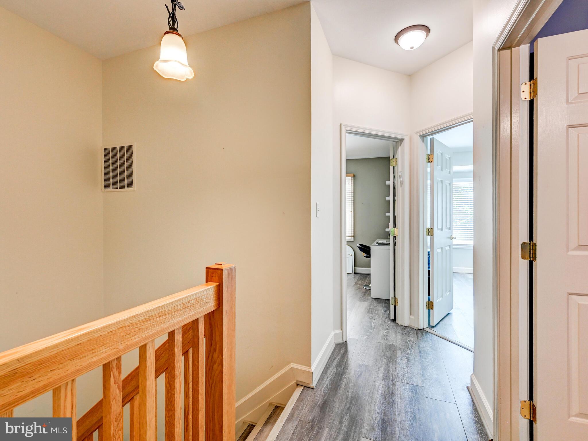 SUMMIT CHASE - Residential