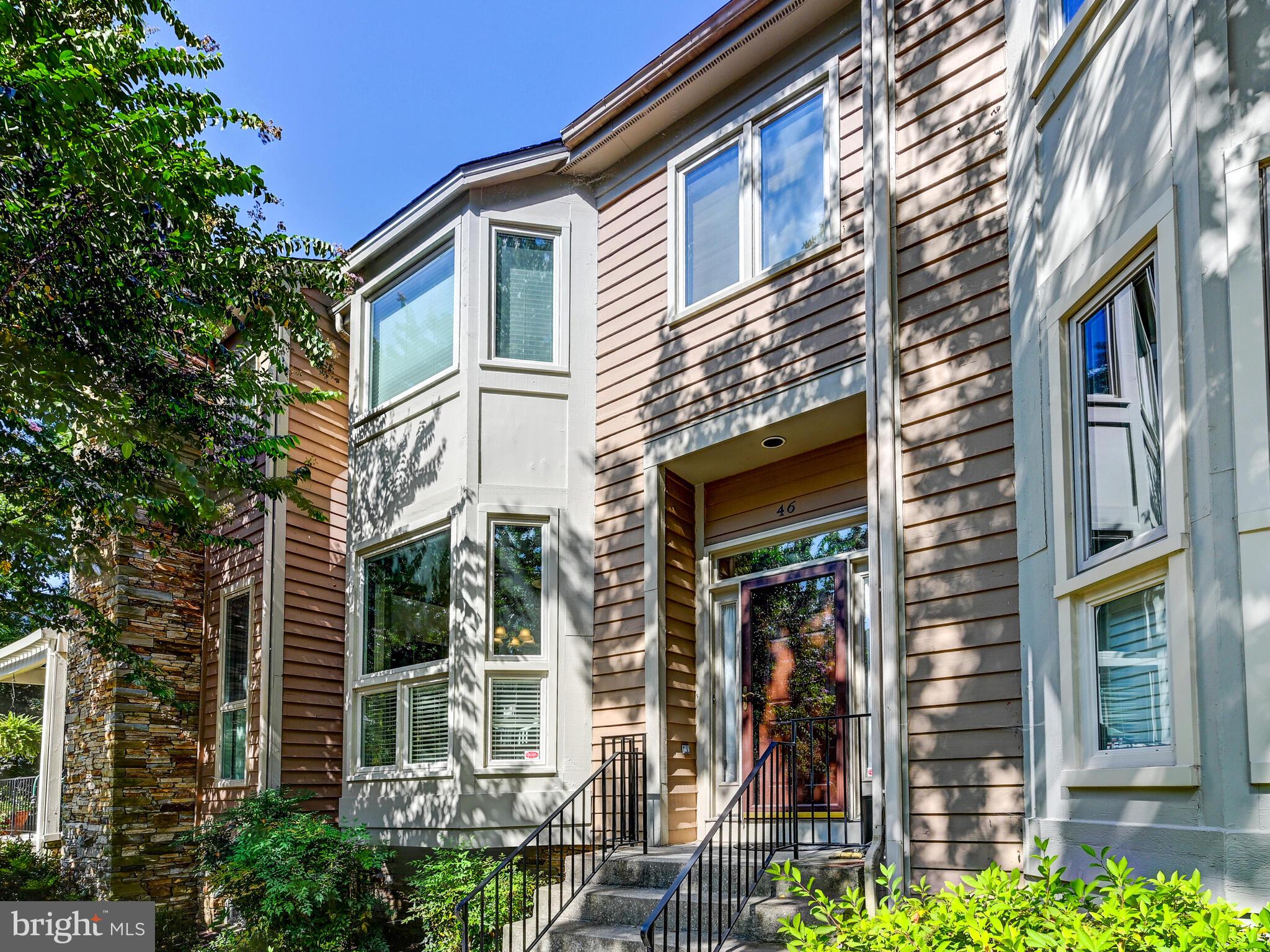 SUMMIT CHASE - Residential