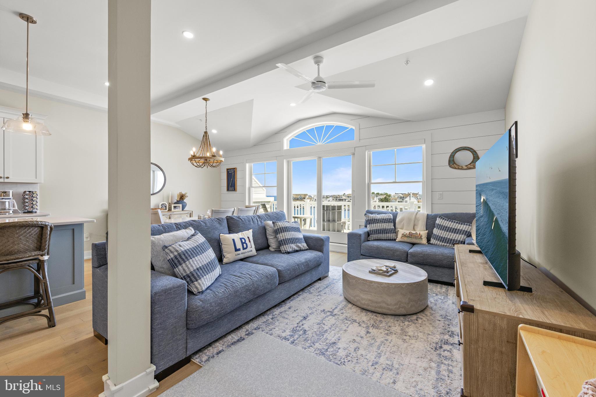 2600 LONG BEACH BOULEVARD 8