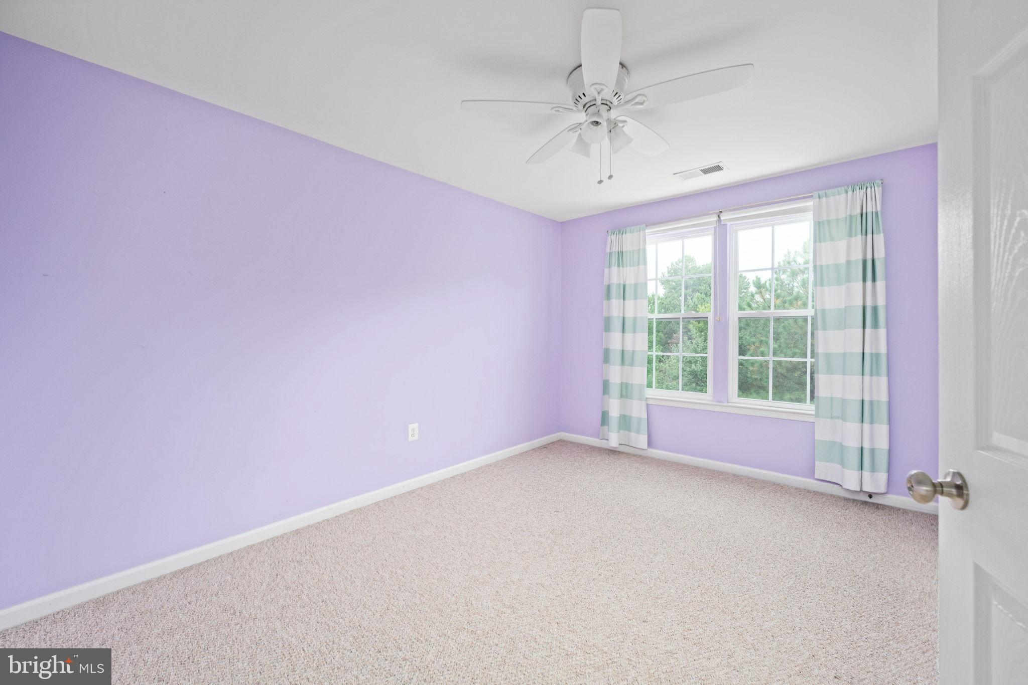 ESTATES AT LEE'S PARKE - Residential