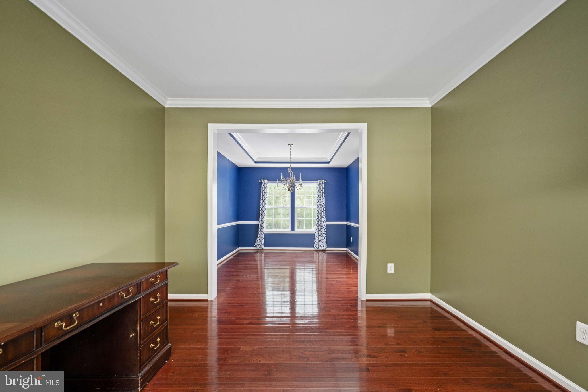 ESTATES AT LEE'S PARKE - Residential