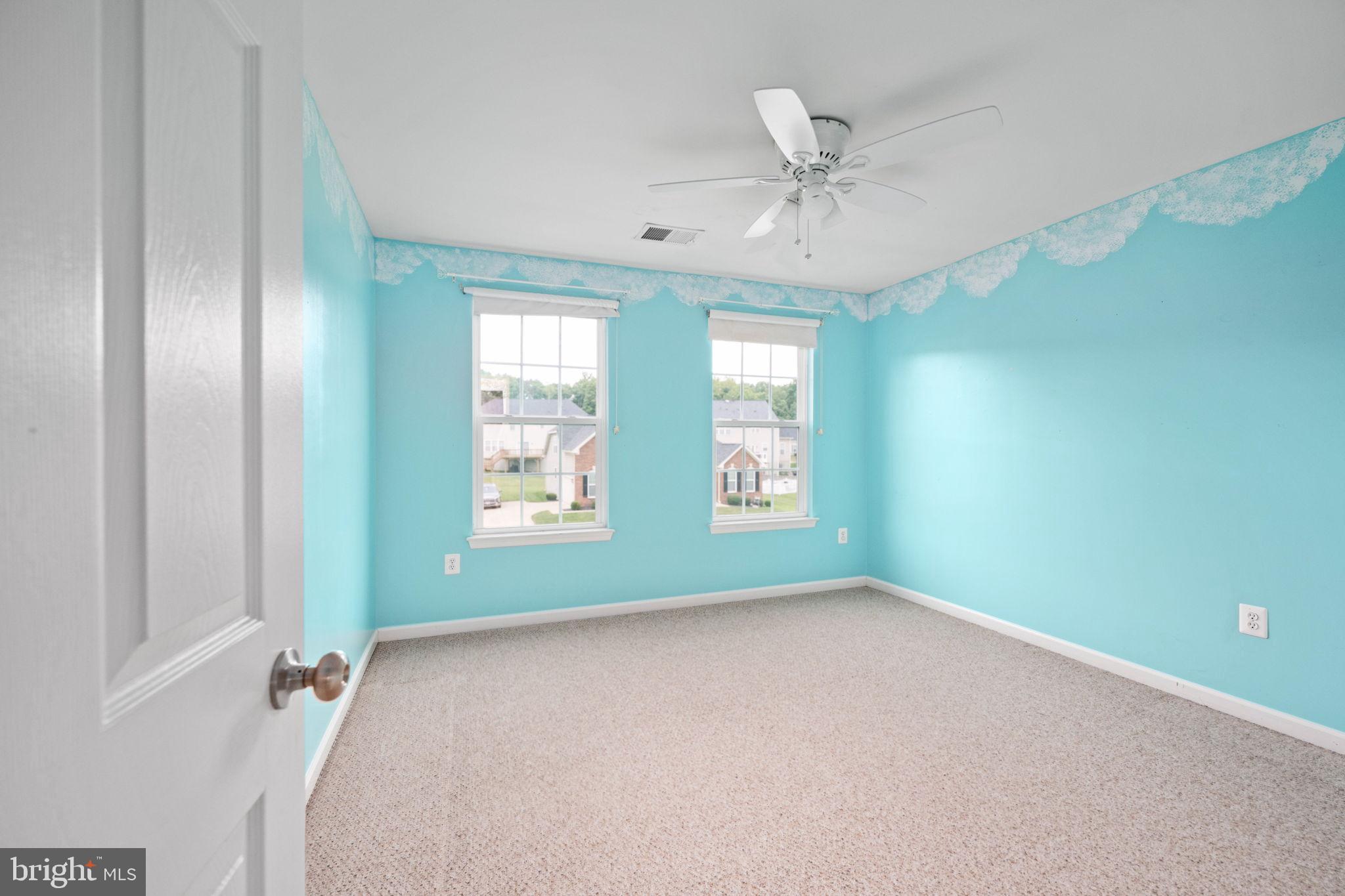 ESTATES AT LEE'S PARKE - Residential