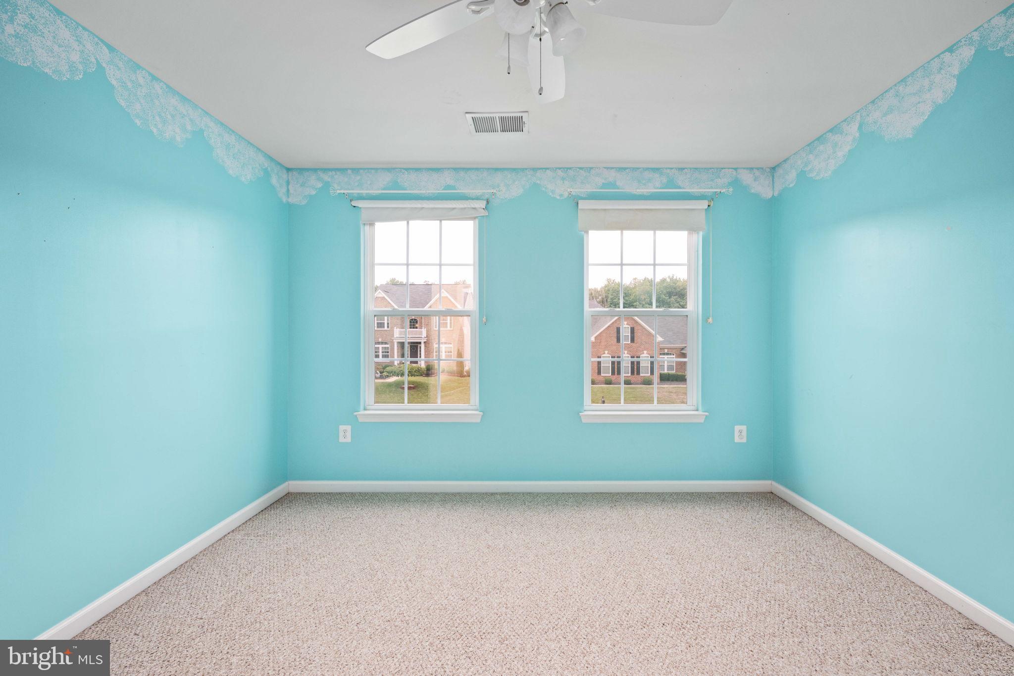 ESTATES AT LEE'S PARKE - Residential