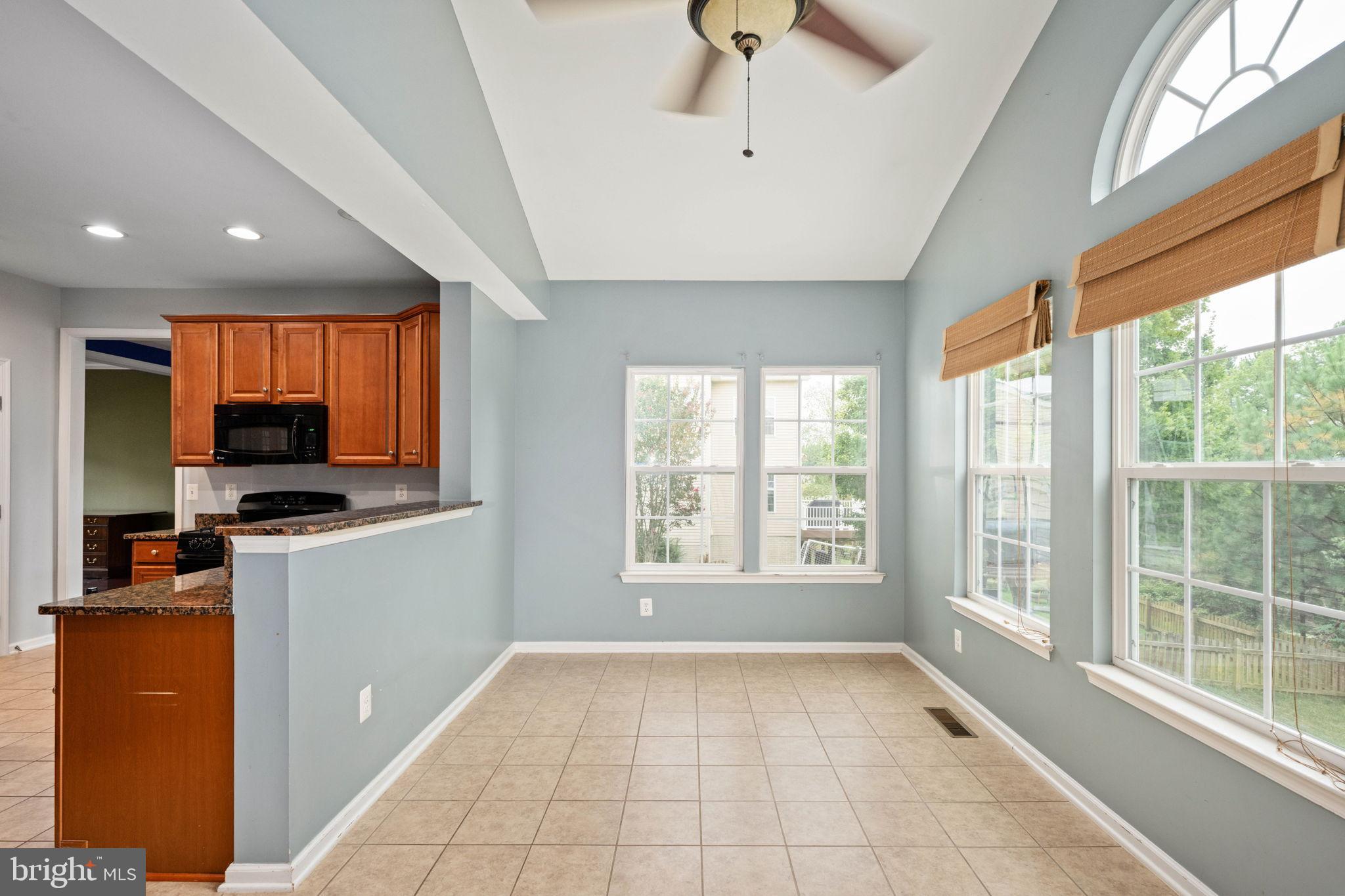 ESTATES AT LEE'S PARKE - Residential