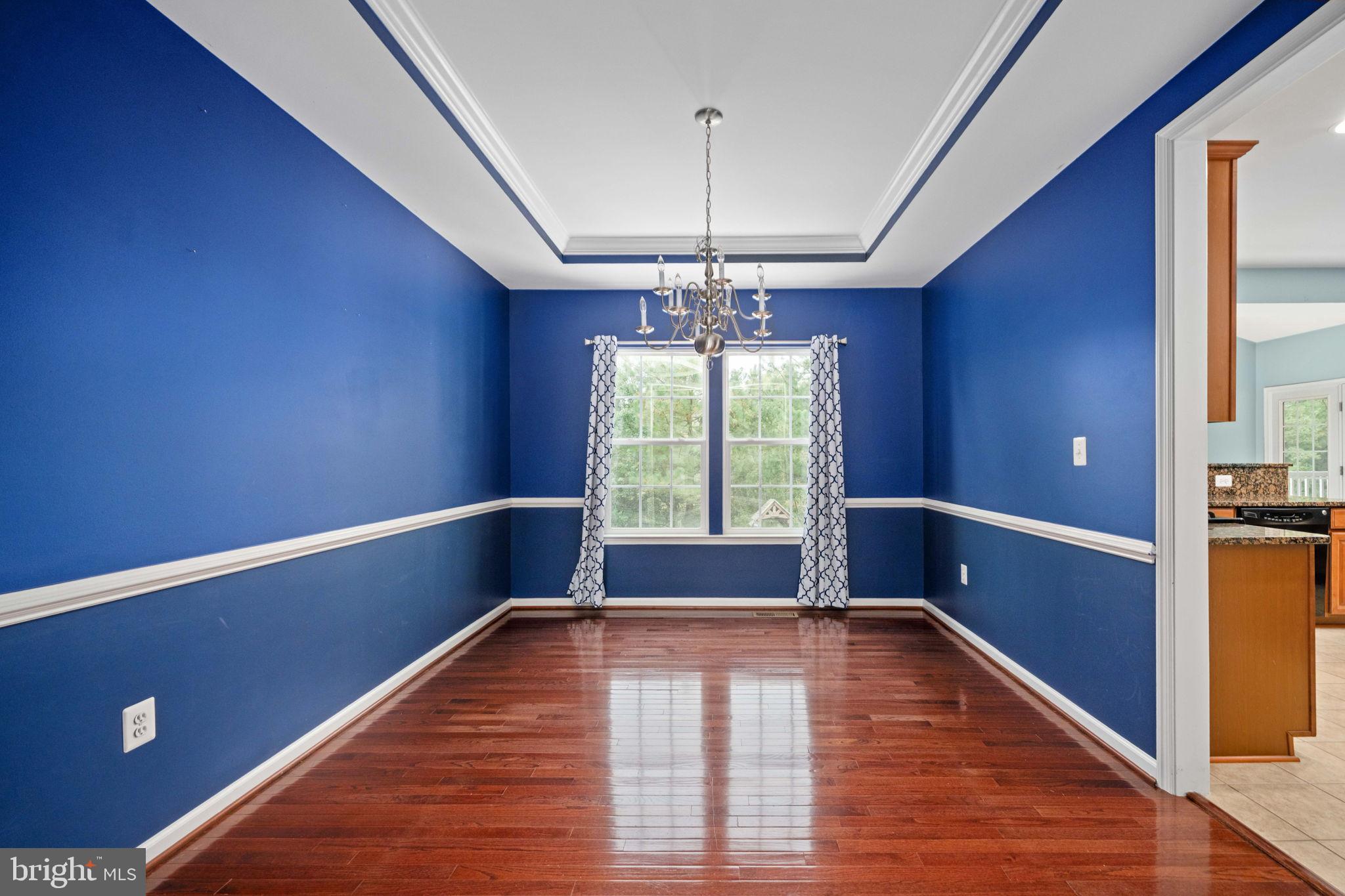 ESTATES AT LEE'S PARKE - Residential