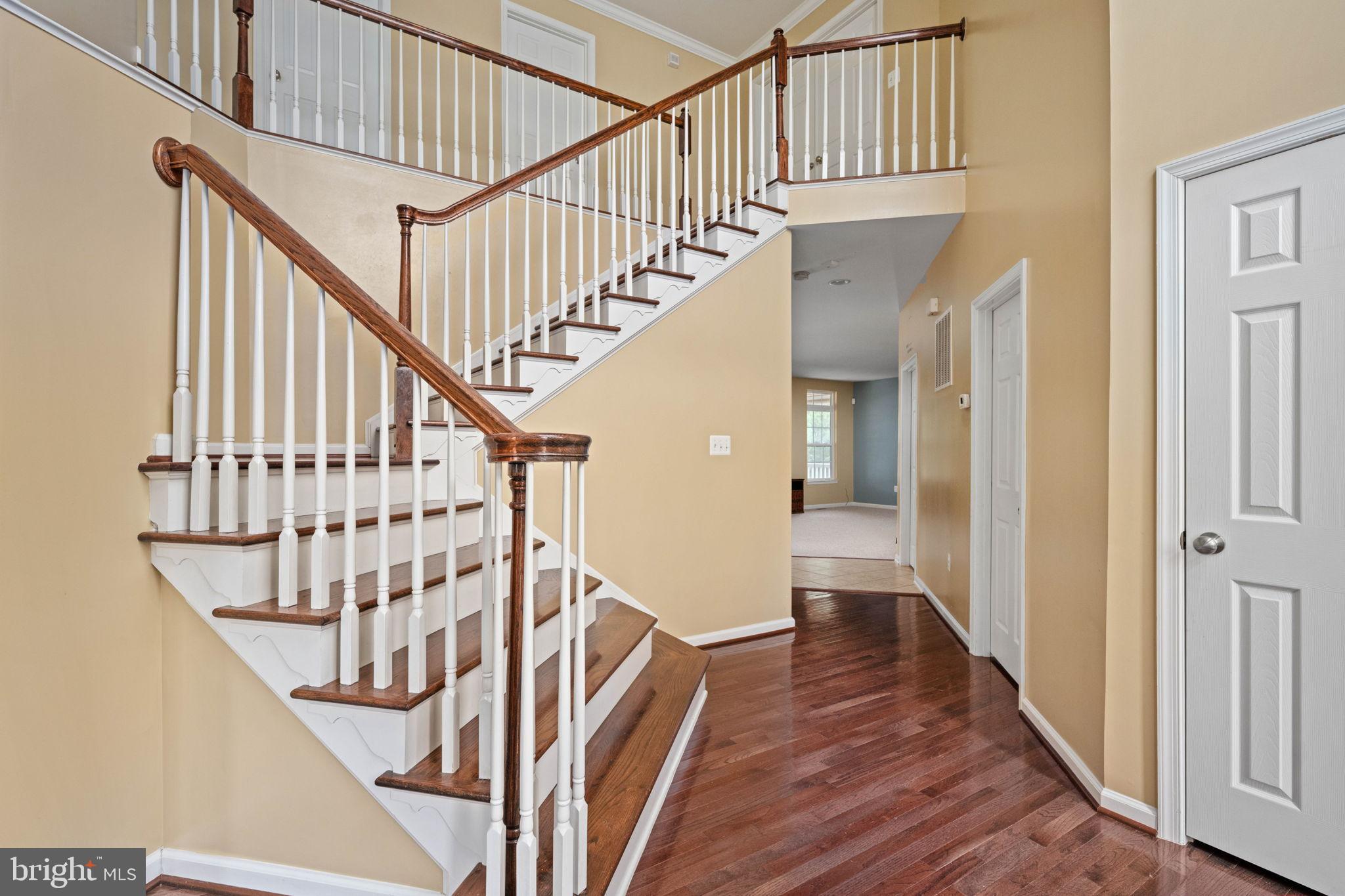 ESTATES AT LEE'S PARKE - Residential