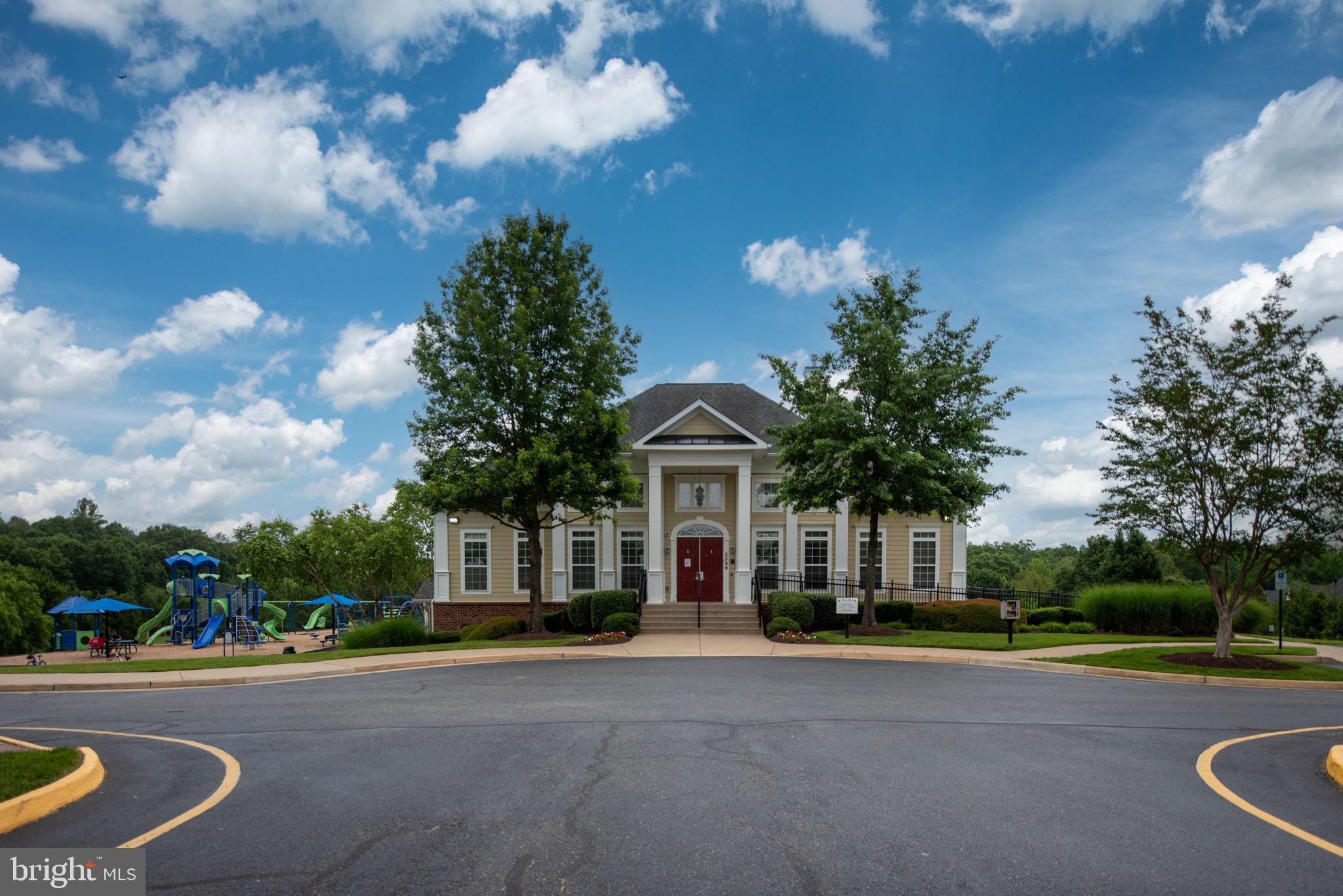 ESTATES AT LEE'S PARKE - Residential