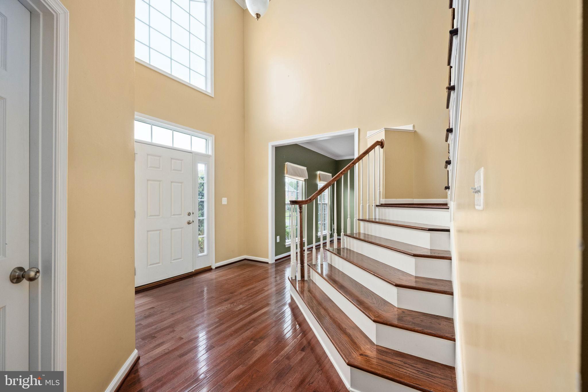 ESTATES AT LEE'S PARKE - Residential