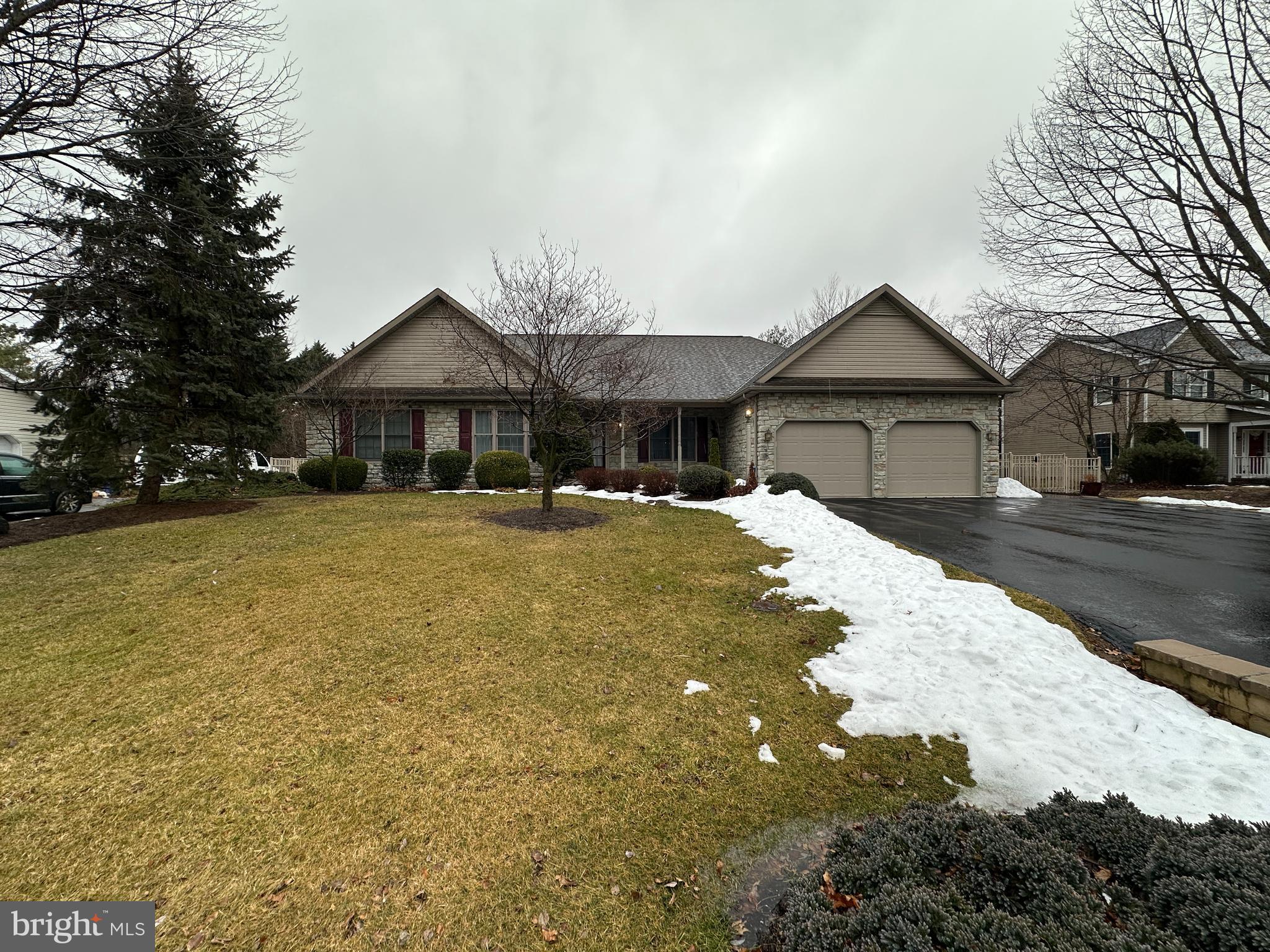 WOODCREST - Residential