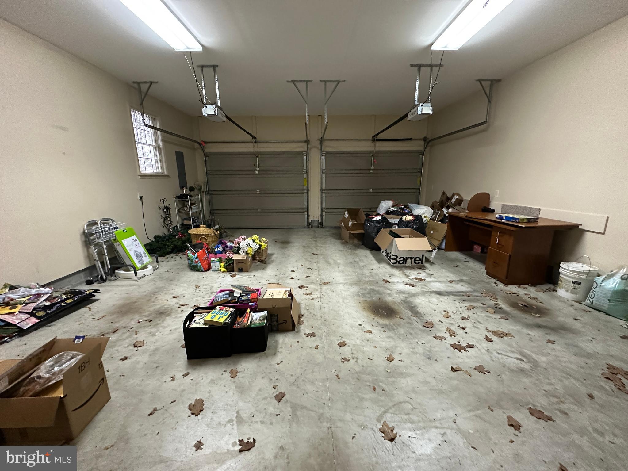 WOODCREST - Residential